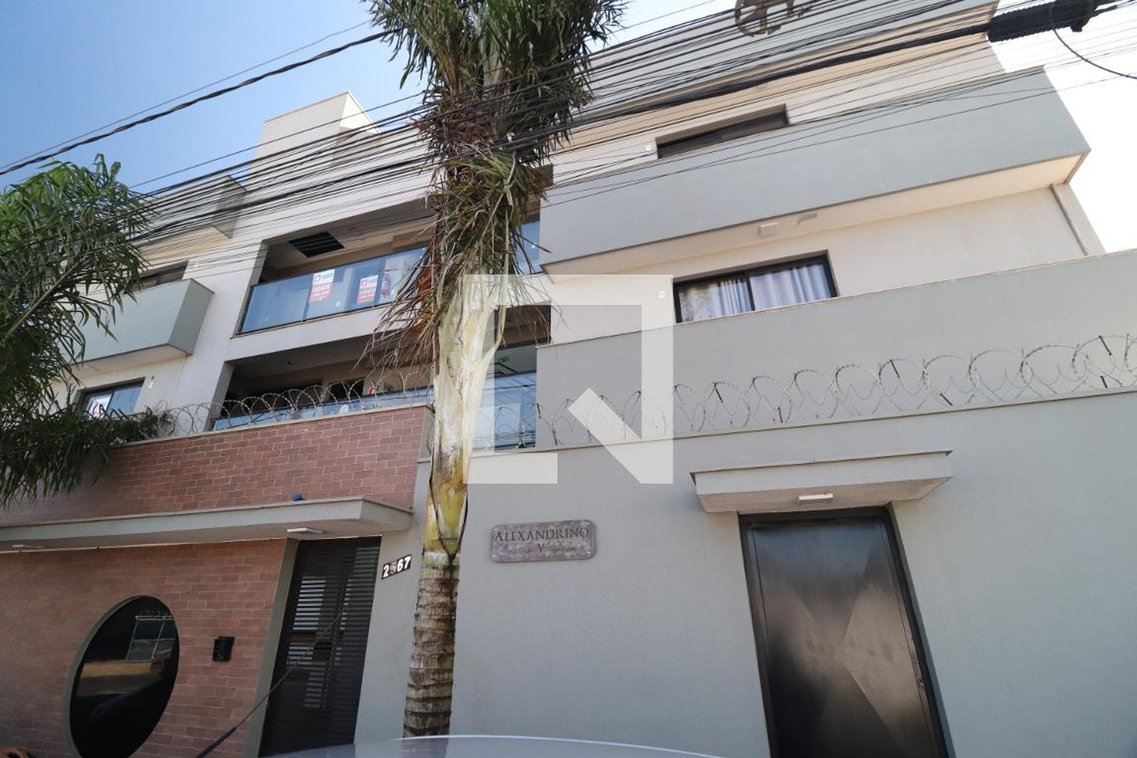 Fachada Condomínio em Rua Paraíba, 2567