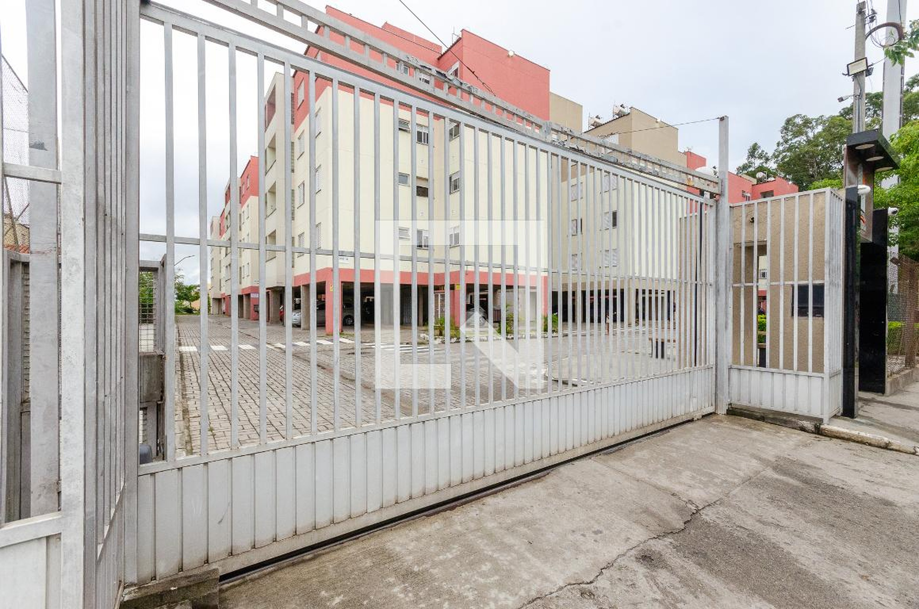 Fachada Condomínio Res .Nova Aurora