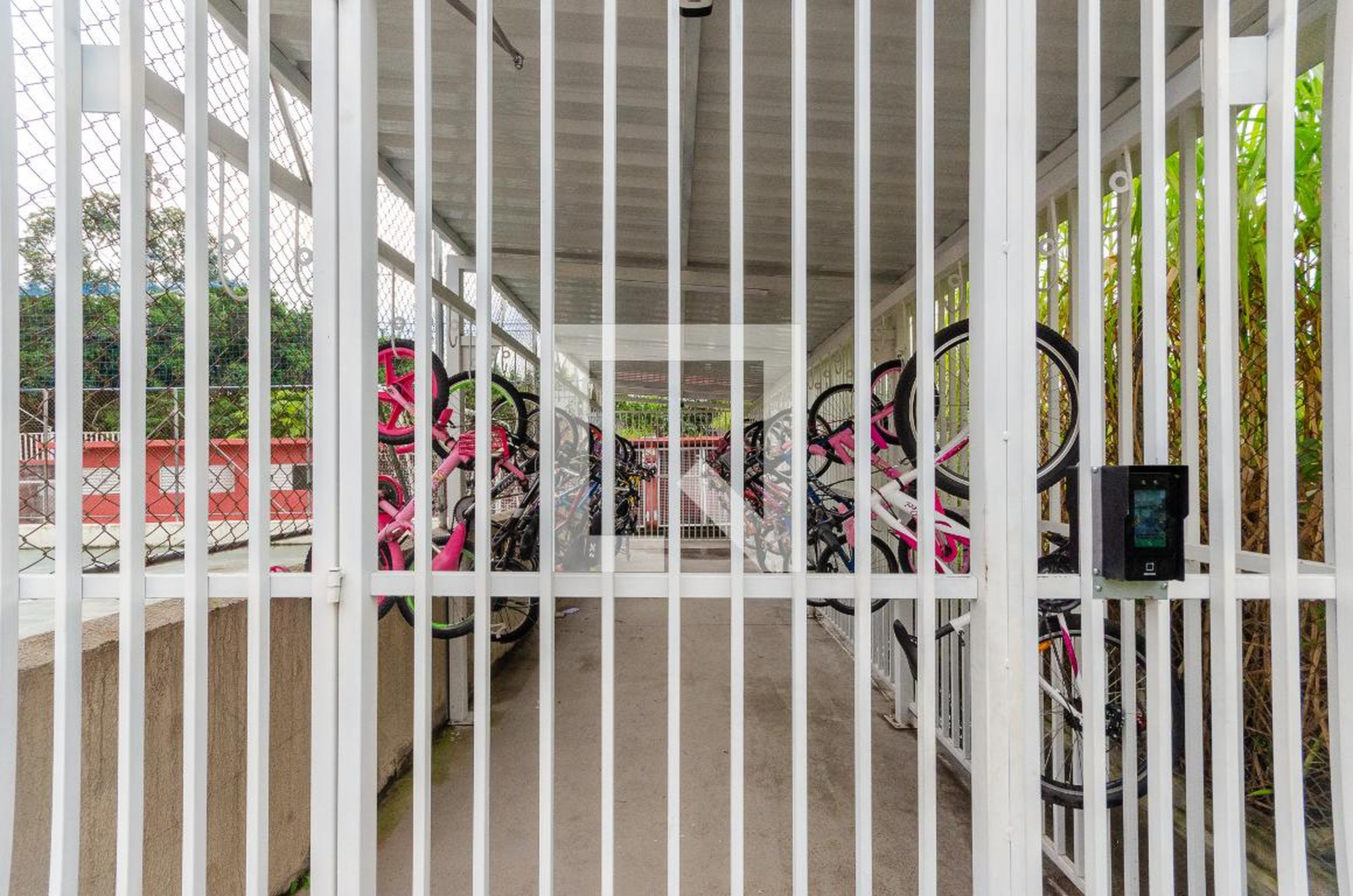 Bicicletário - Res .Nova Aurora