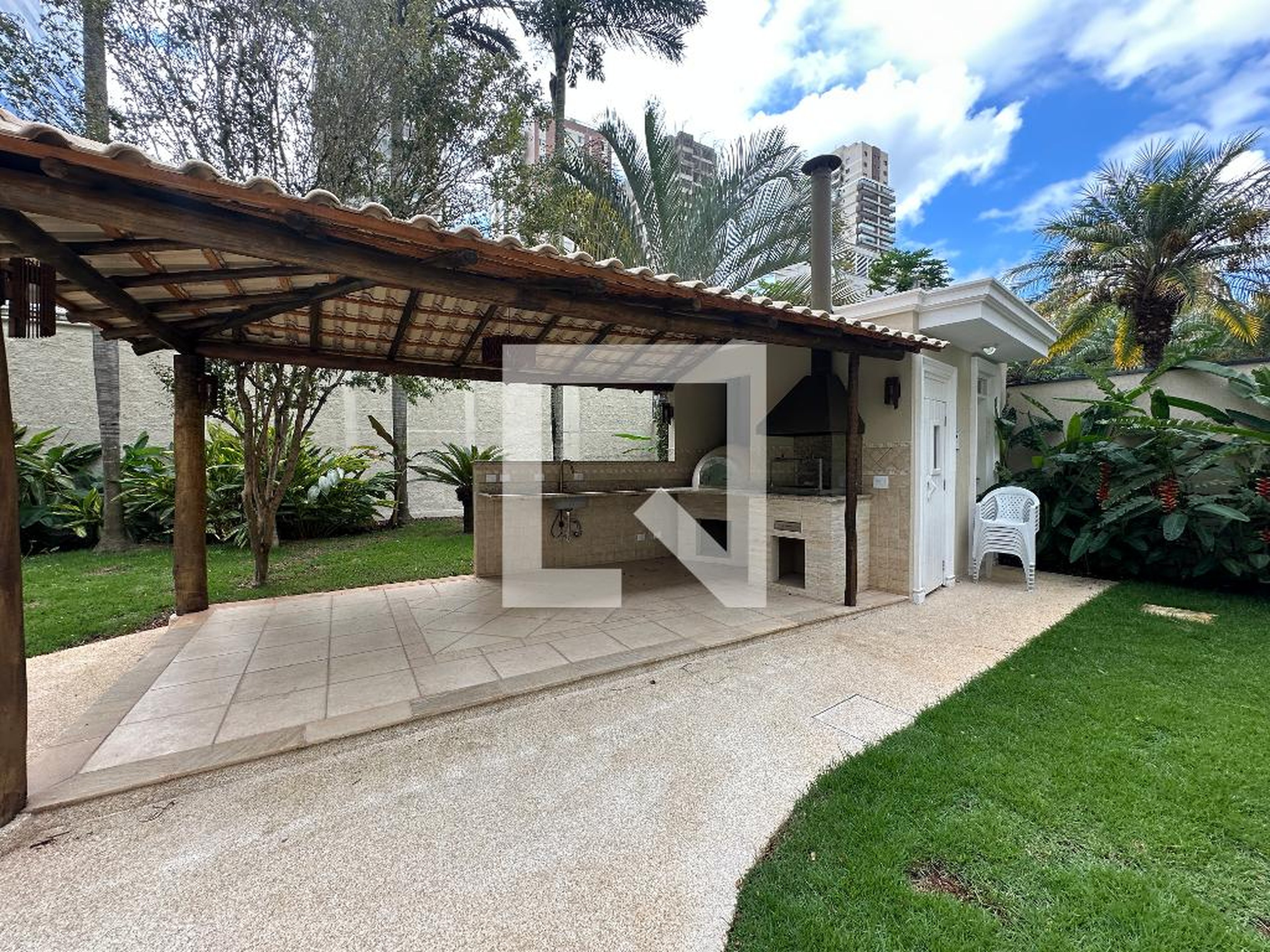 Churrasqueira - Associação Residencial Alpha Plus