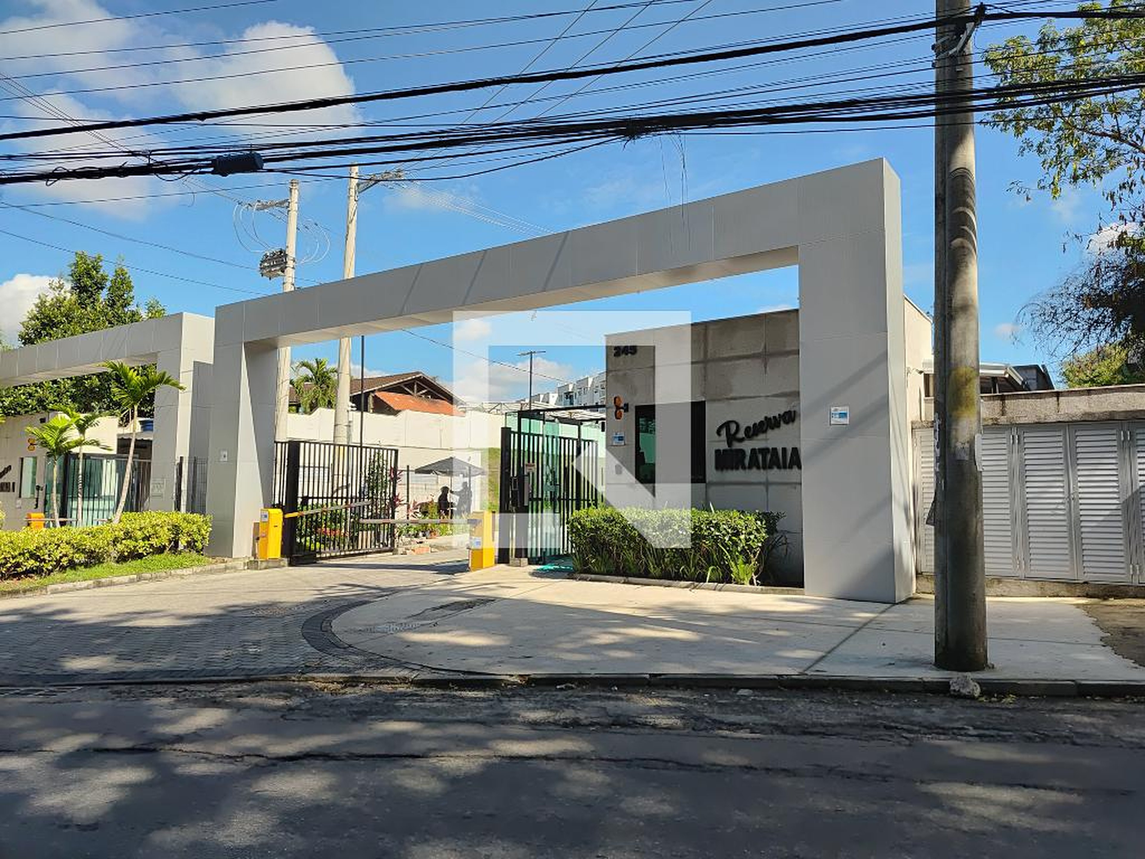 Fachada Condomínio Reserva Mirataia II