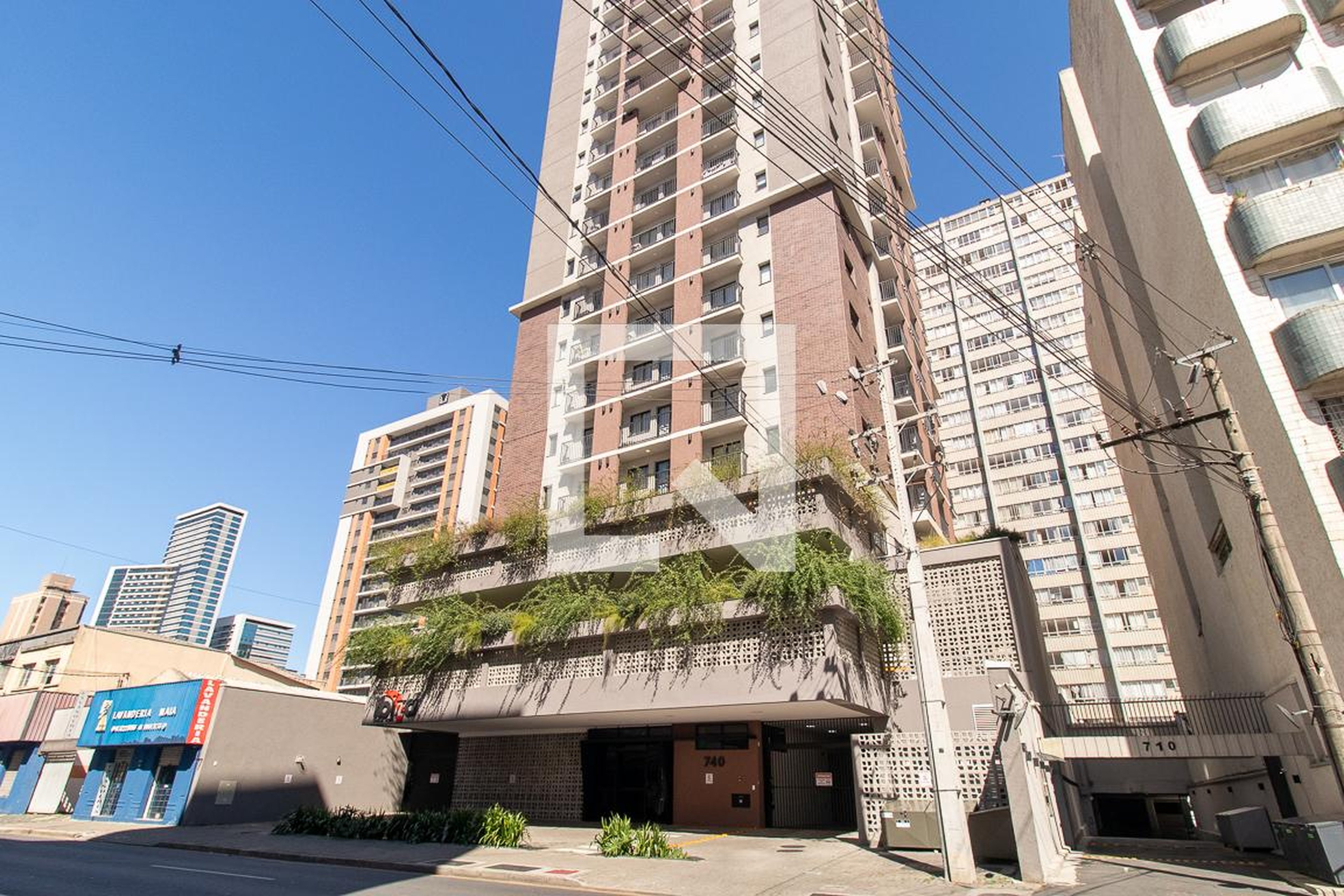 Fachada do Prédio Condomínio em Rua Tibagi, 750
