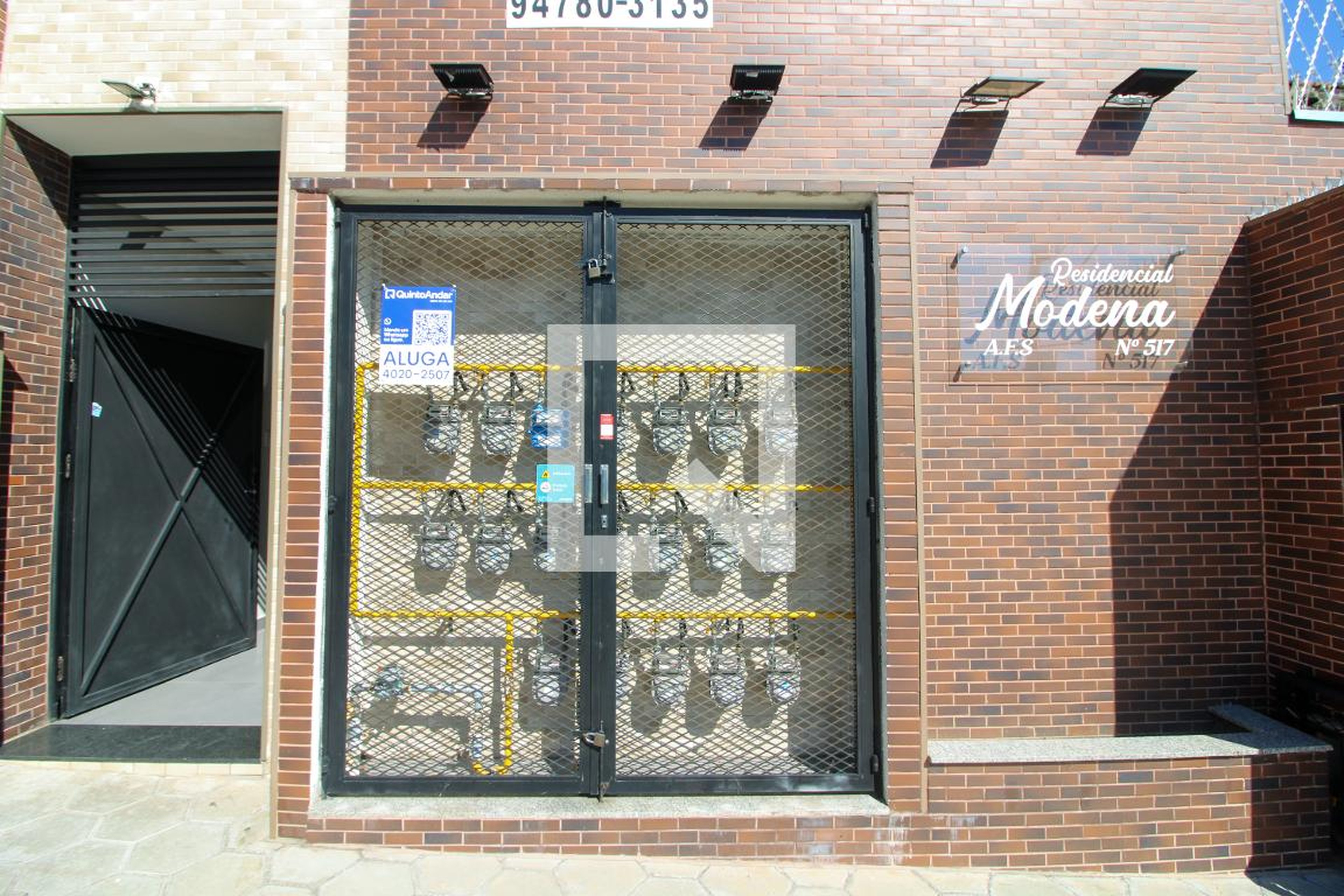 Fachada Residencial Modena