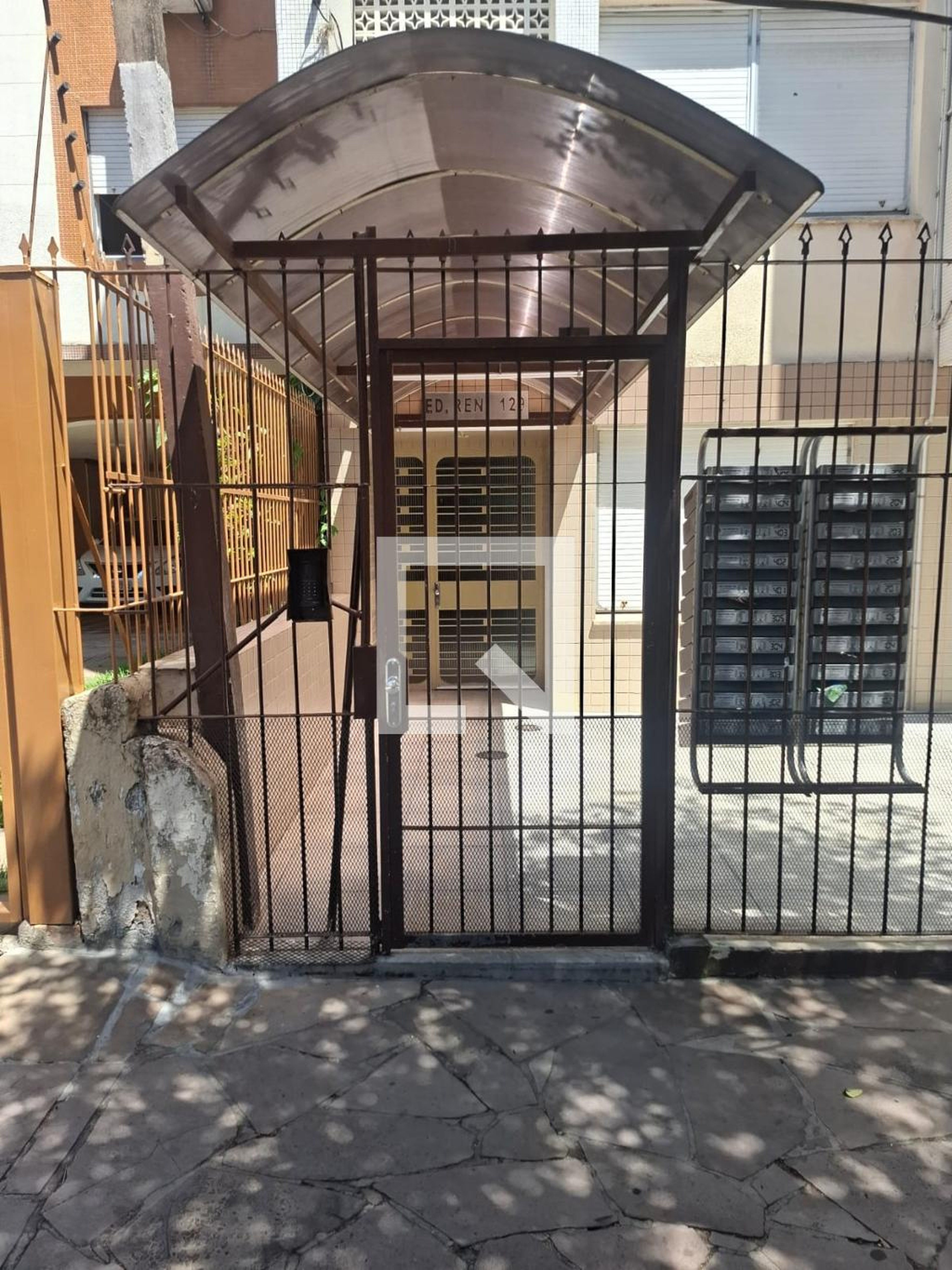 Fachada Condomínio Reni