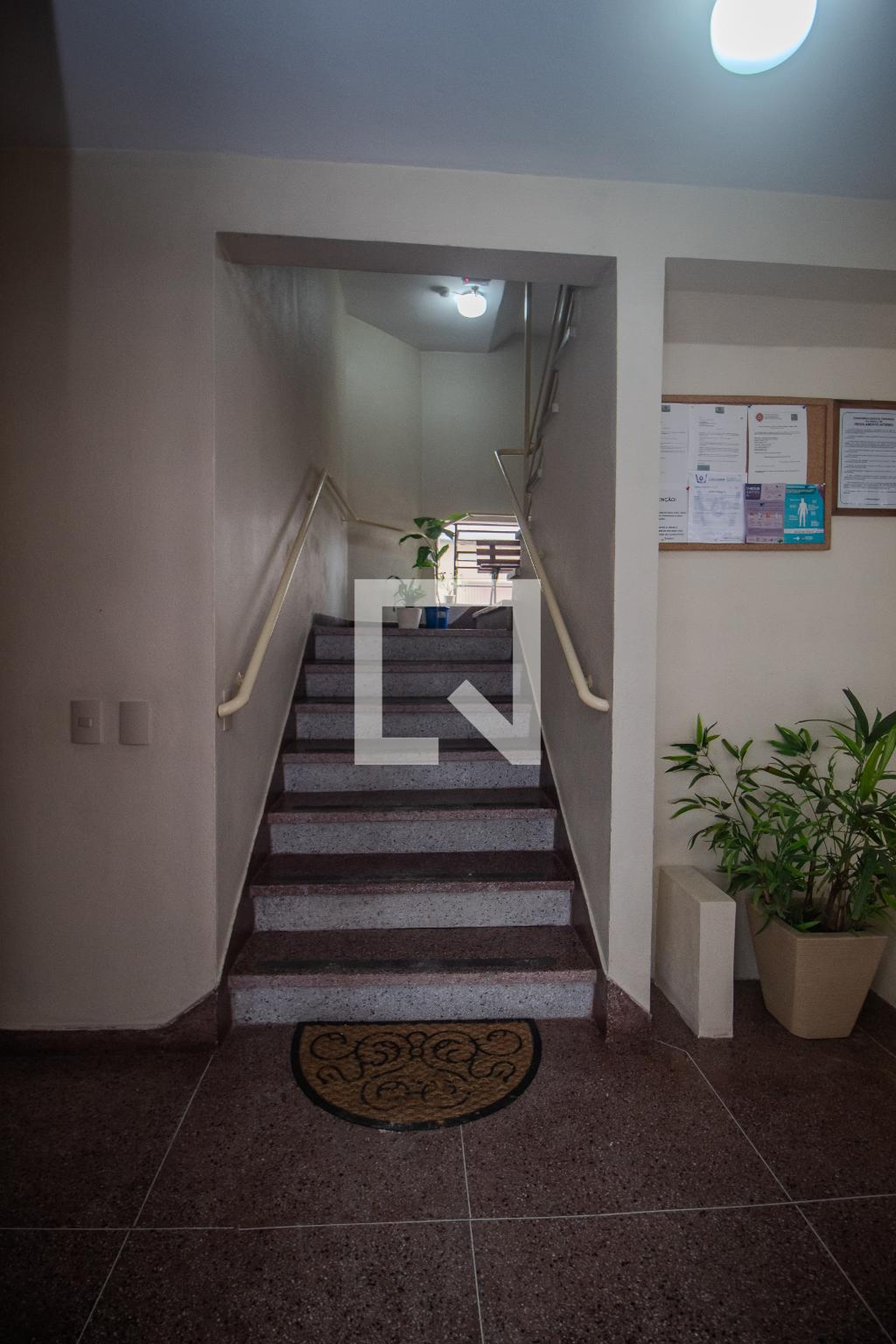 Hall de entrada - Ed. Fernanda