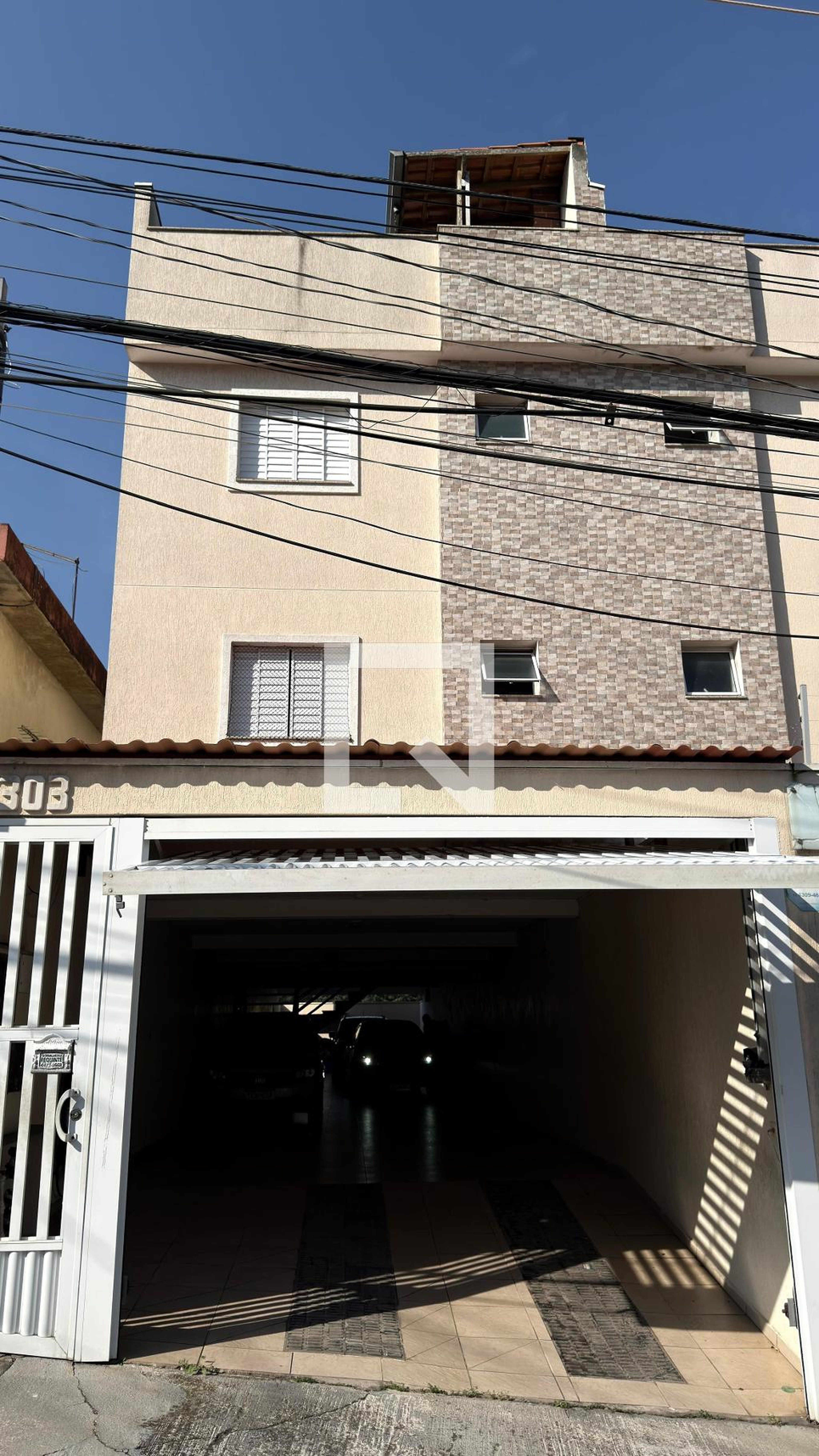 Fachada Condomínio em Rua Pinheiro Chagas, 303