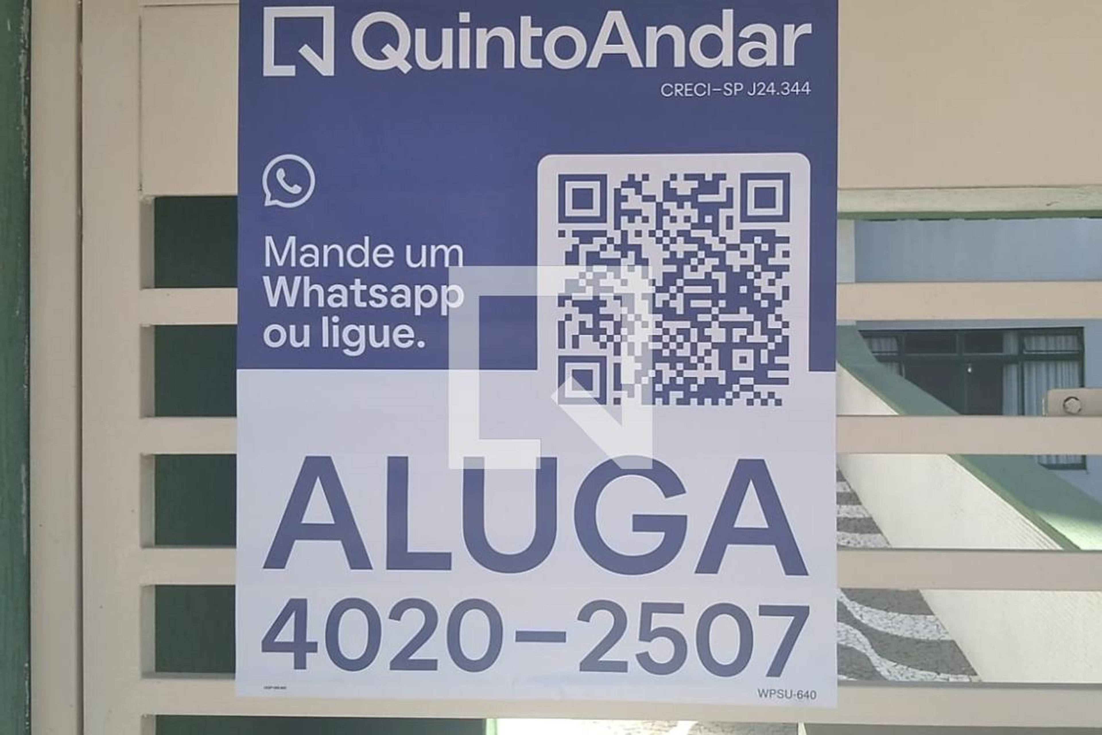 Fachada Condomínio em Rua Rubiácea, 210