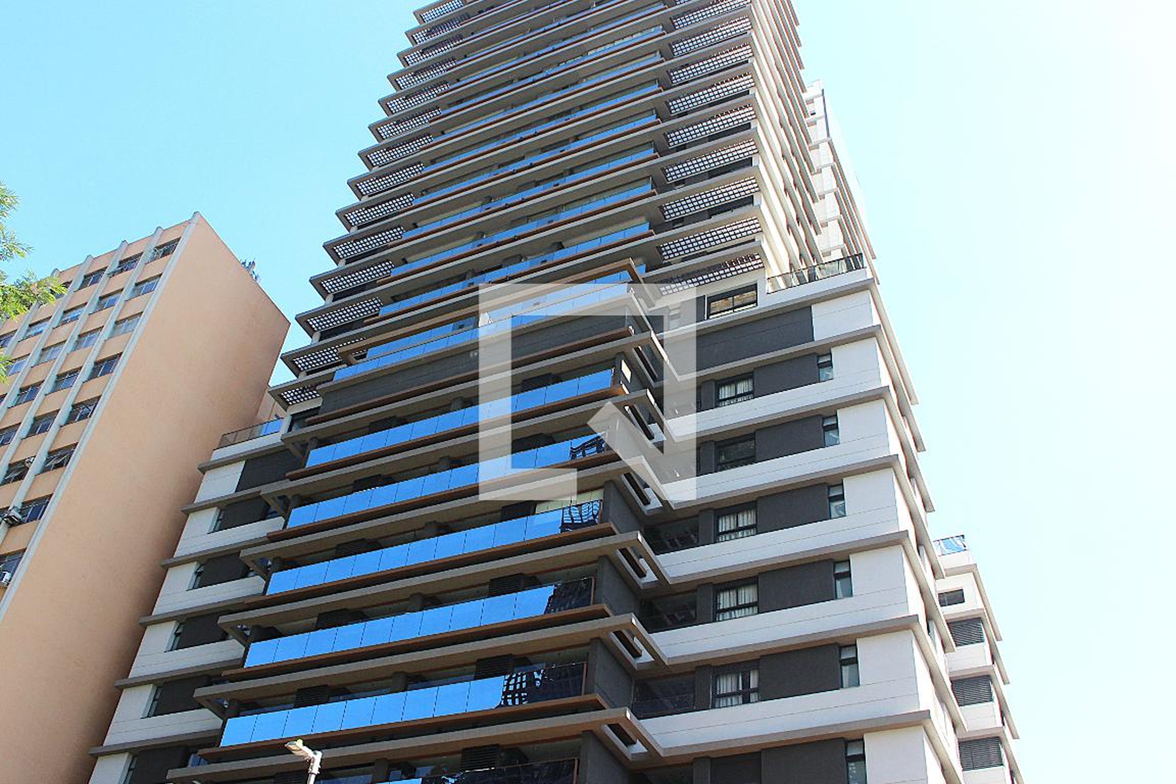 Fachada Condomínio Haus Mitre Jardins