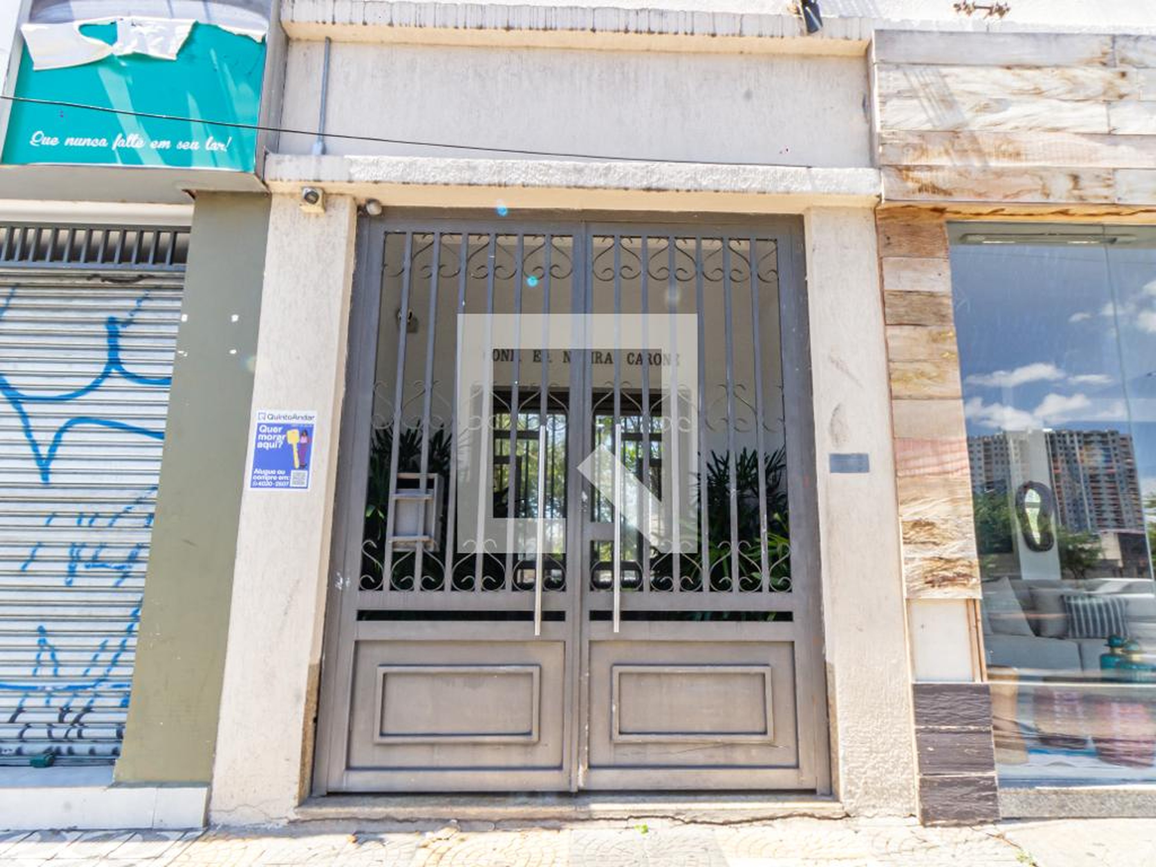 Fachada Edifício Nazira Carone