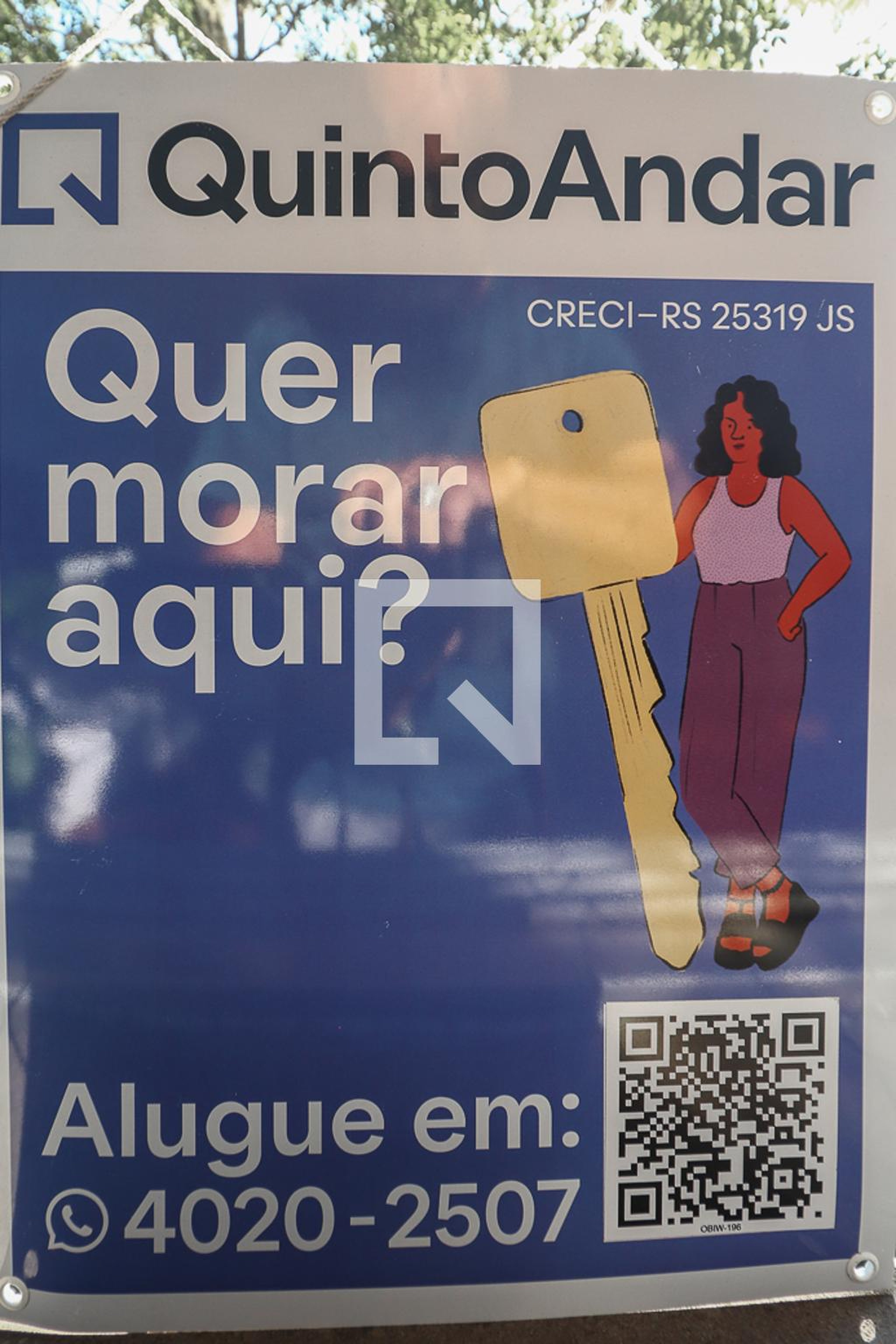 Fachada Condomínio em Rua Comendador Rheingantz, 156