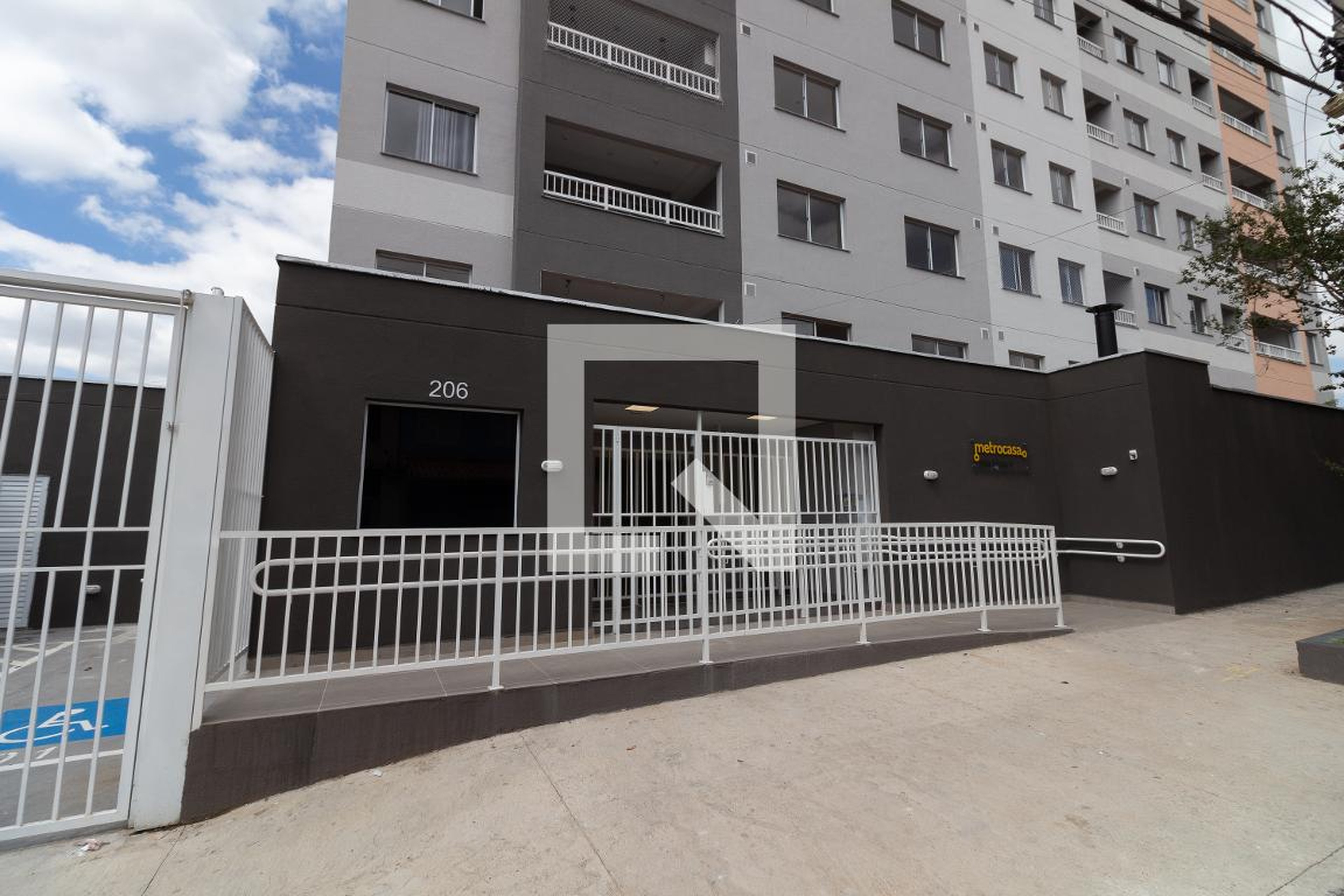 Fachada Condomínio Metrocasa Vila Sônia II