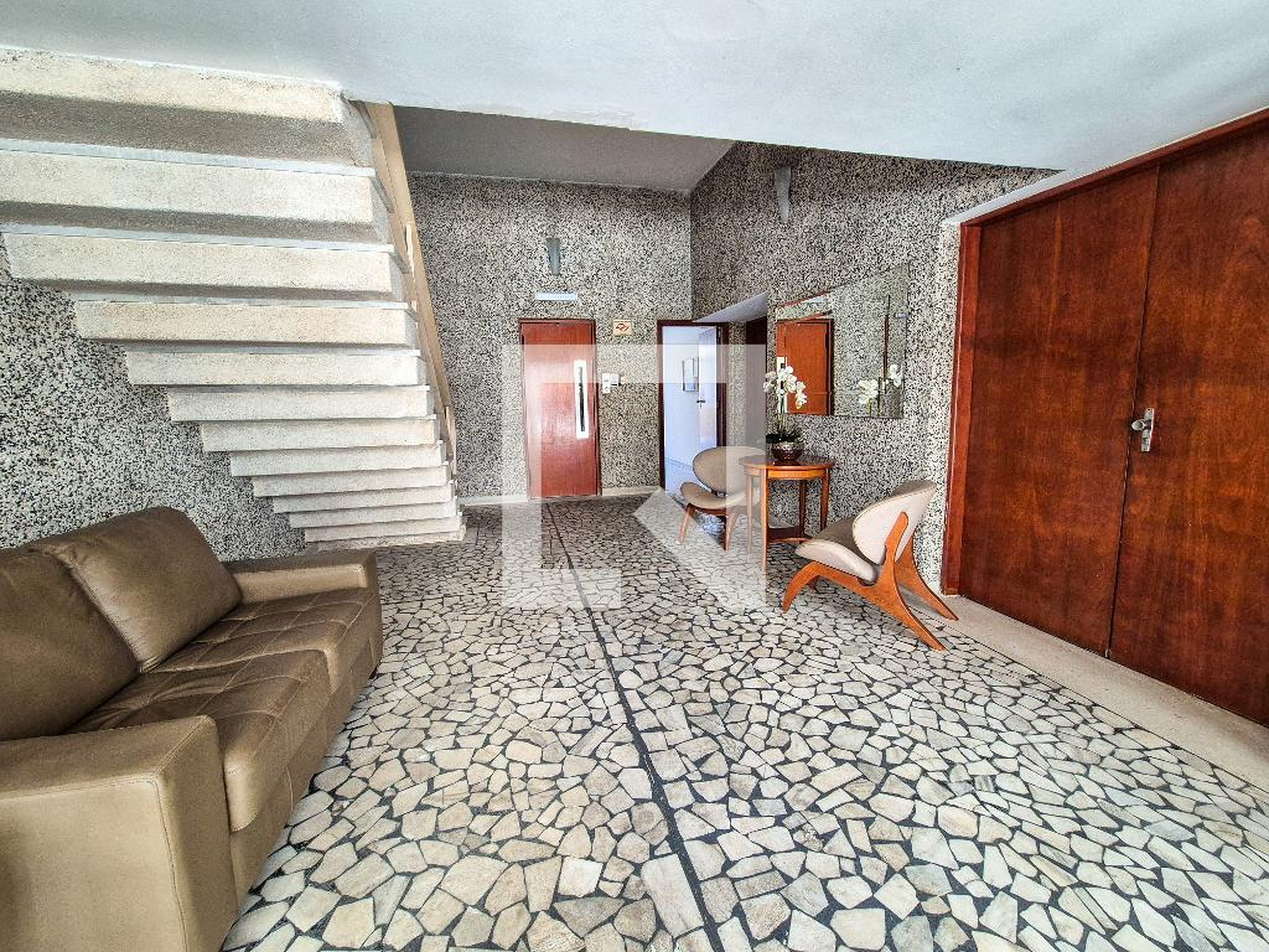 Hall de entrada - Edifício ROSEMARIE