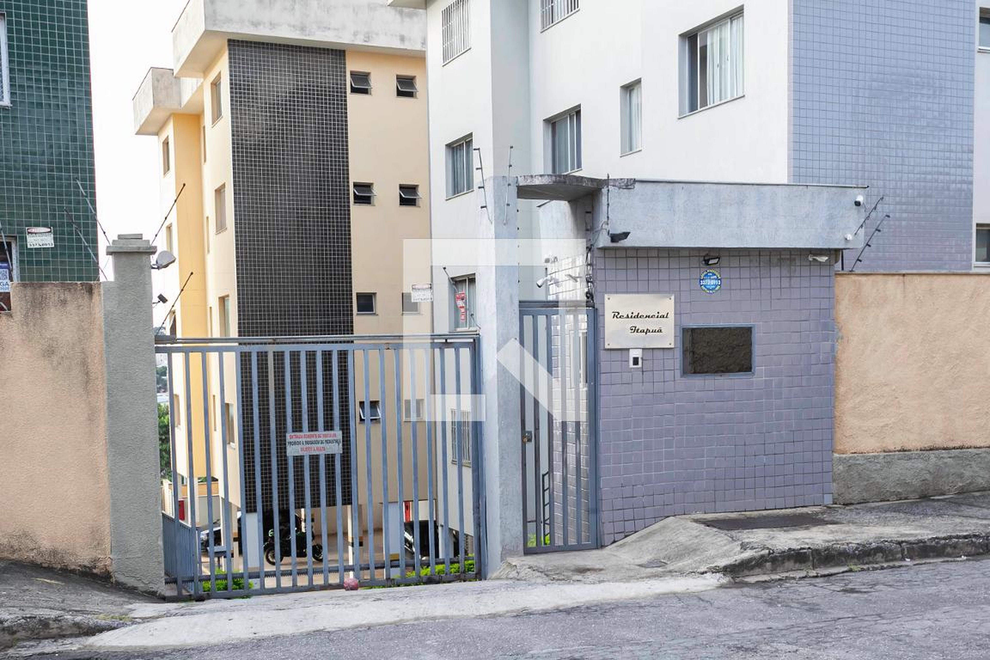 Fachada Residencial Itapuã