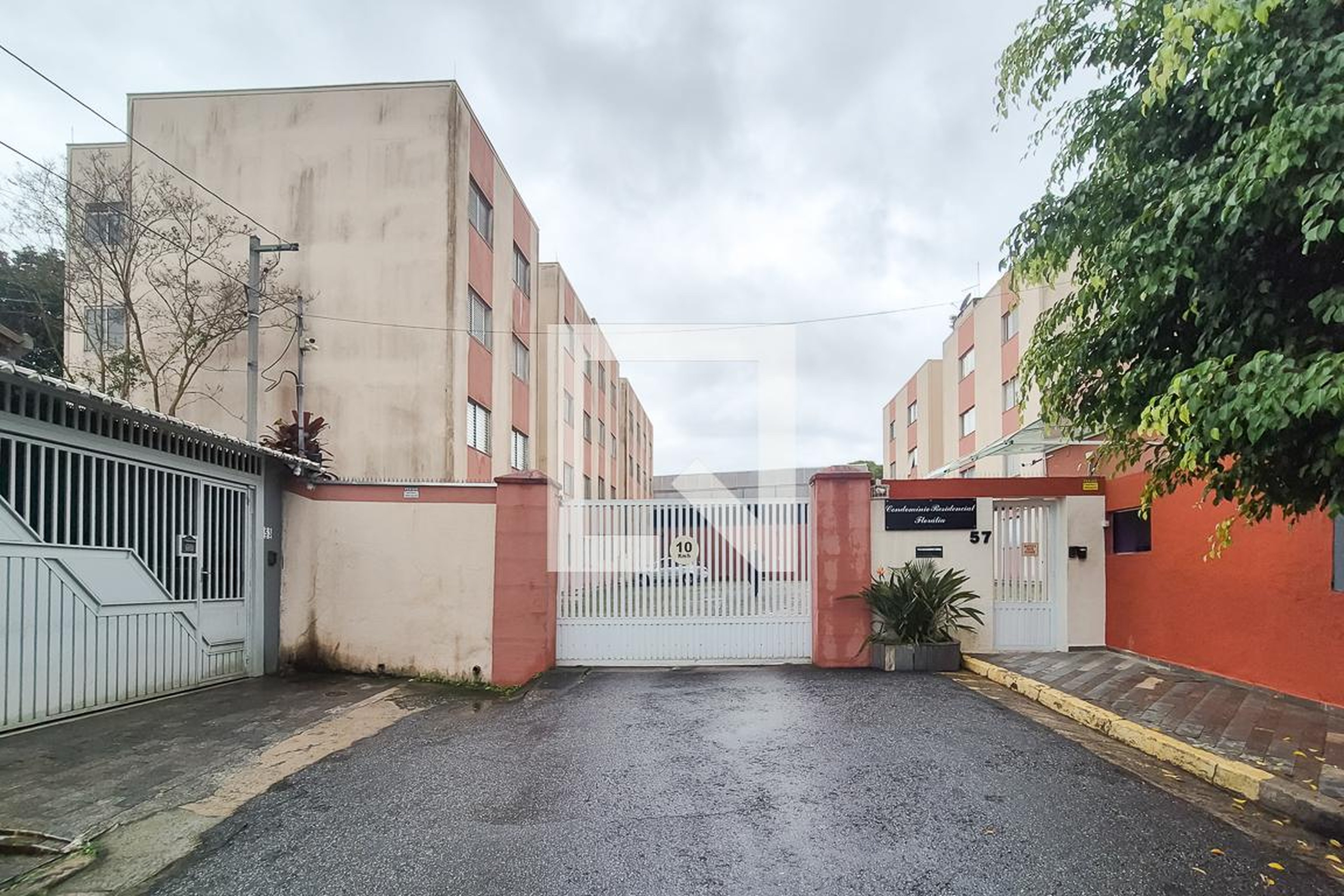 Fachada do Prédio Residencial Florália