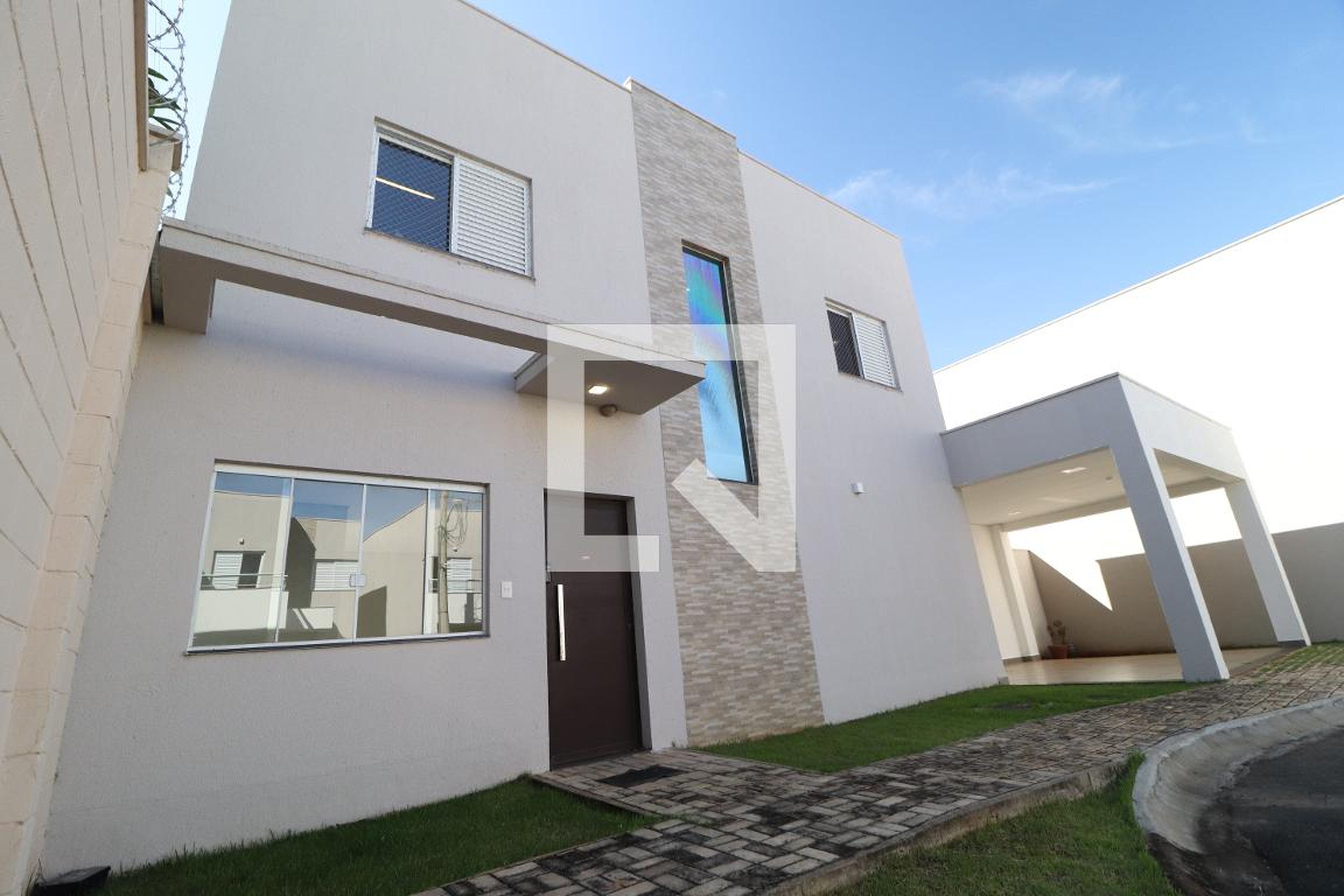 Fachada Condomínio Quality Residence