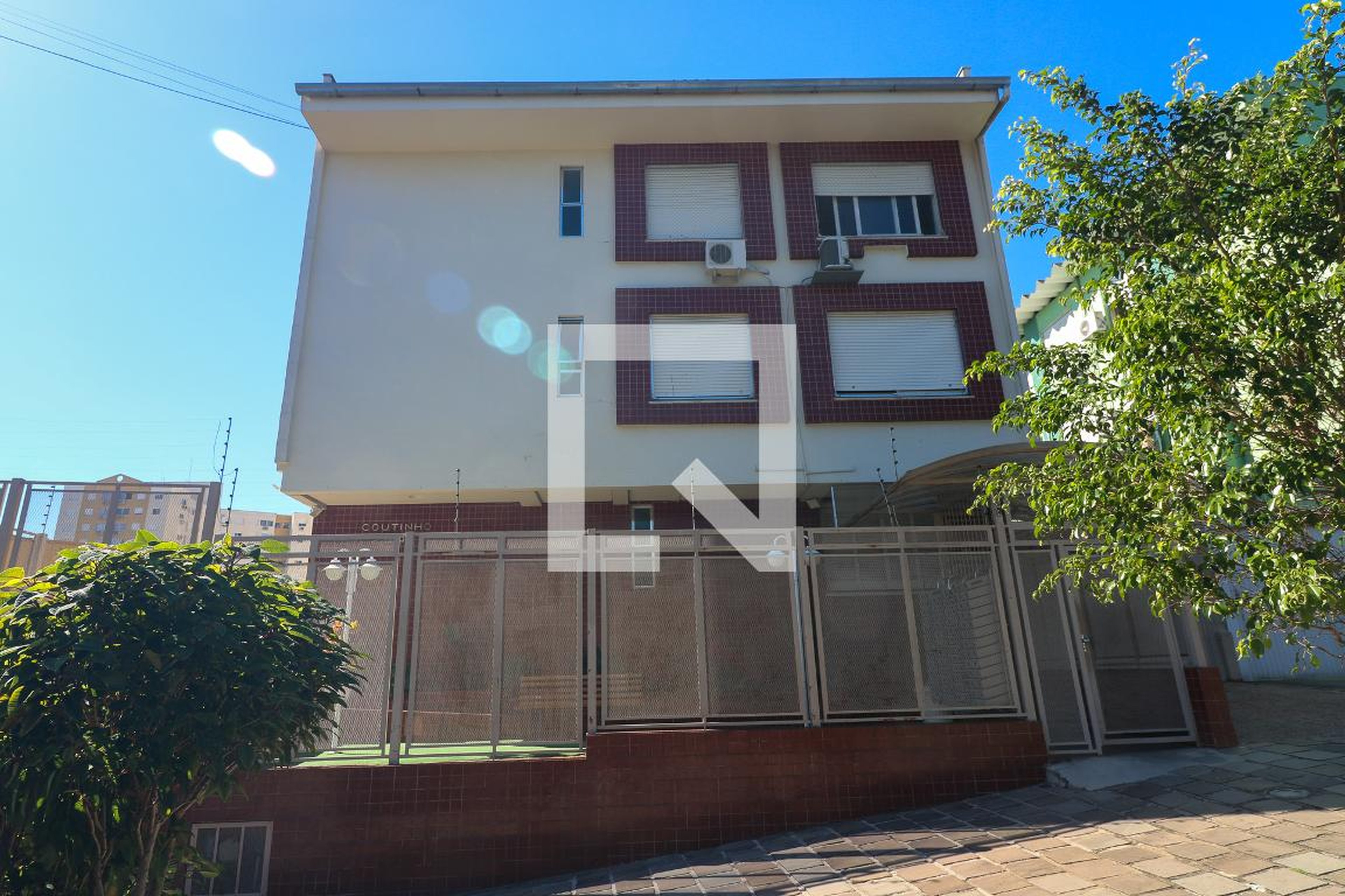 Fachada do Prédio Condomínio Coutinho