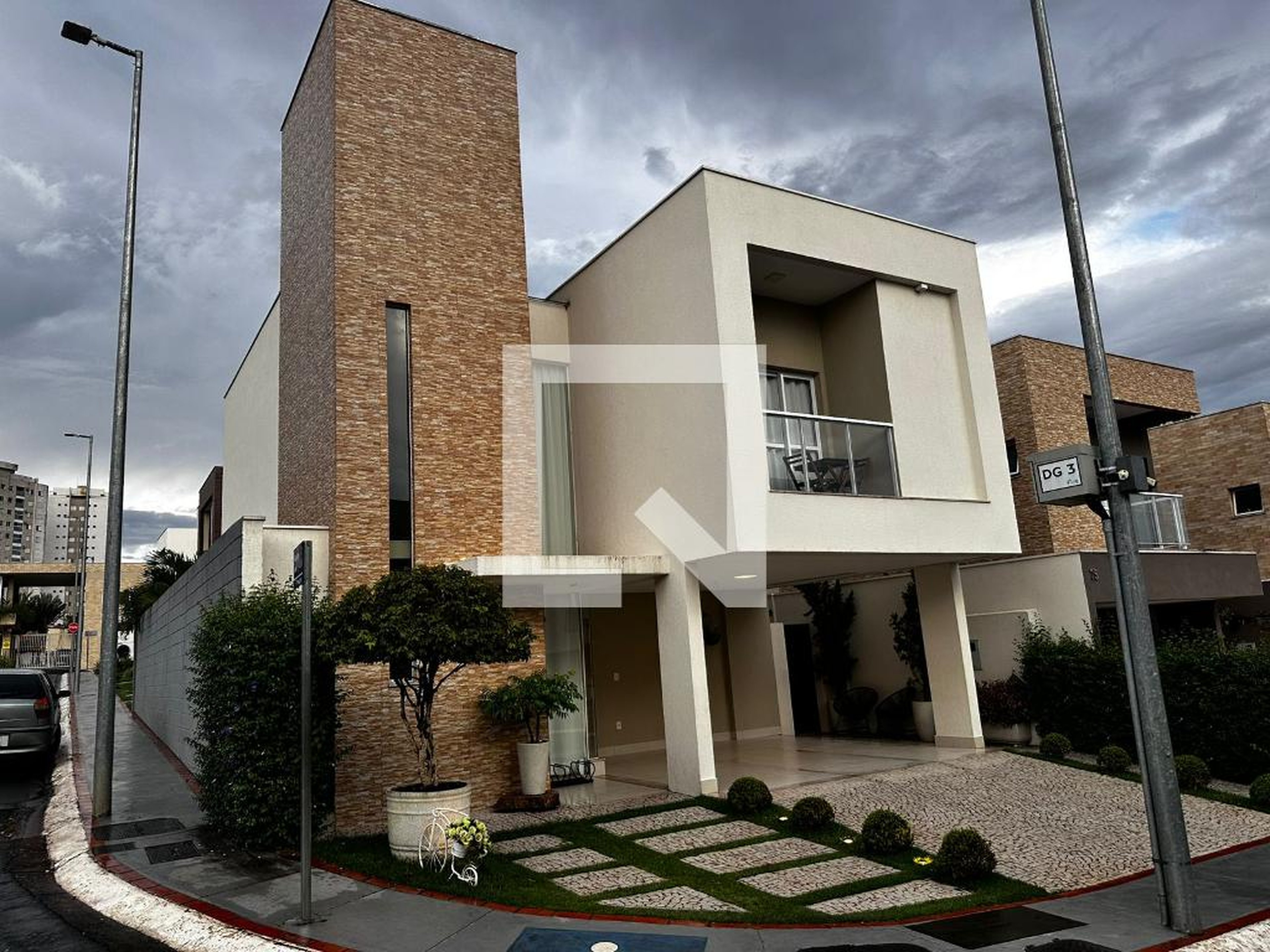 Fachada Condomínio Village Paradiso 2