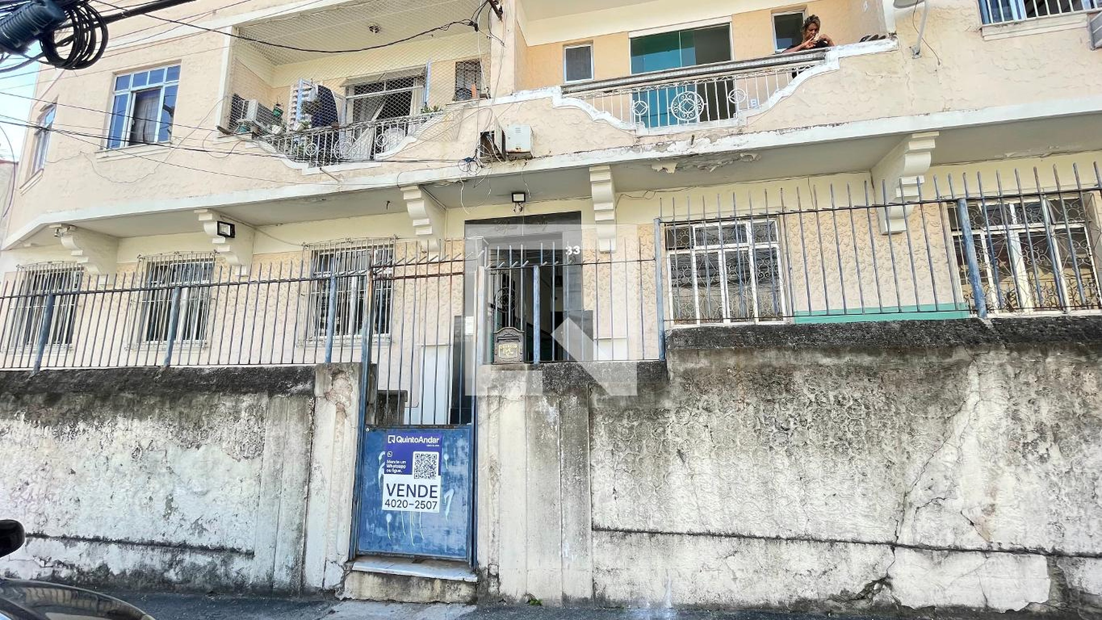 Fachada Condomínio em Rua Coronel Cabrita, 33