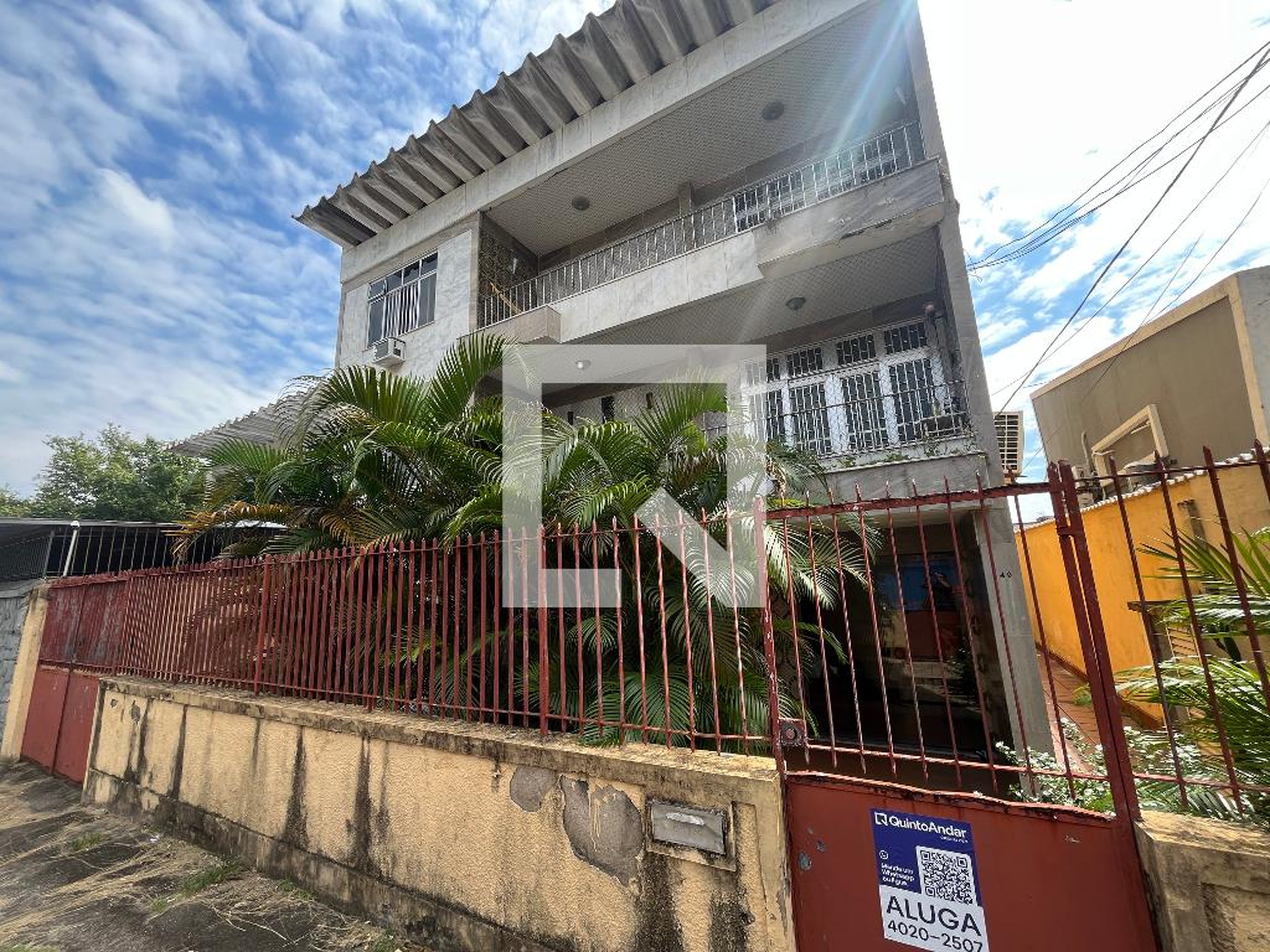 Fachada Condomínio em Rua Pizarro de Araújo, 140