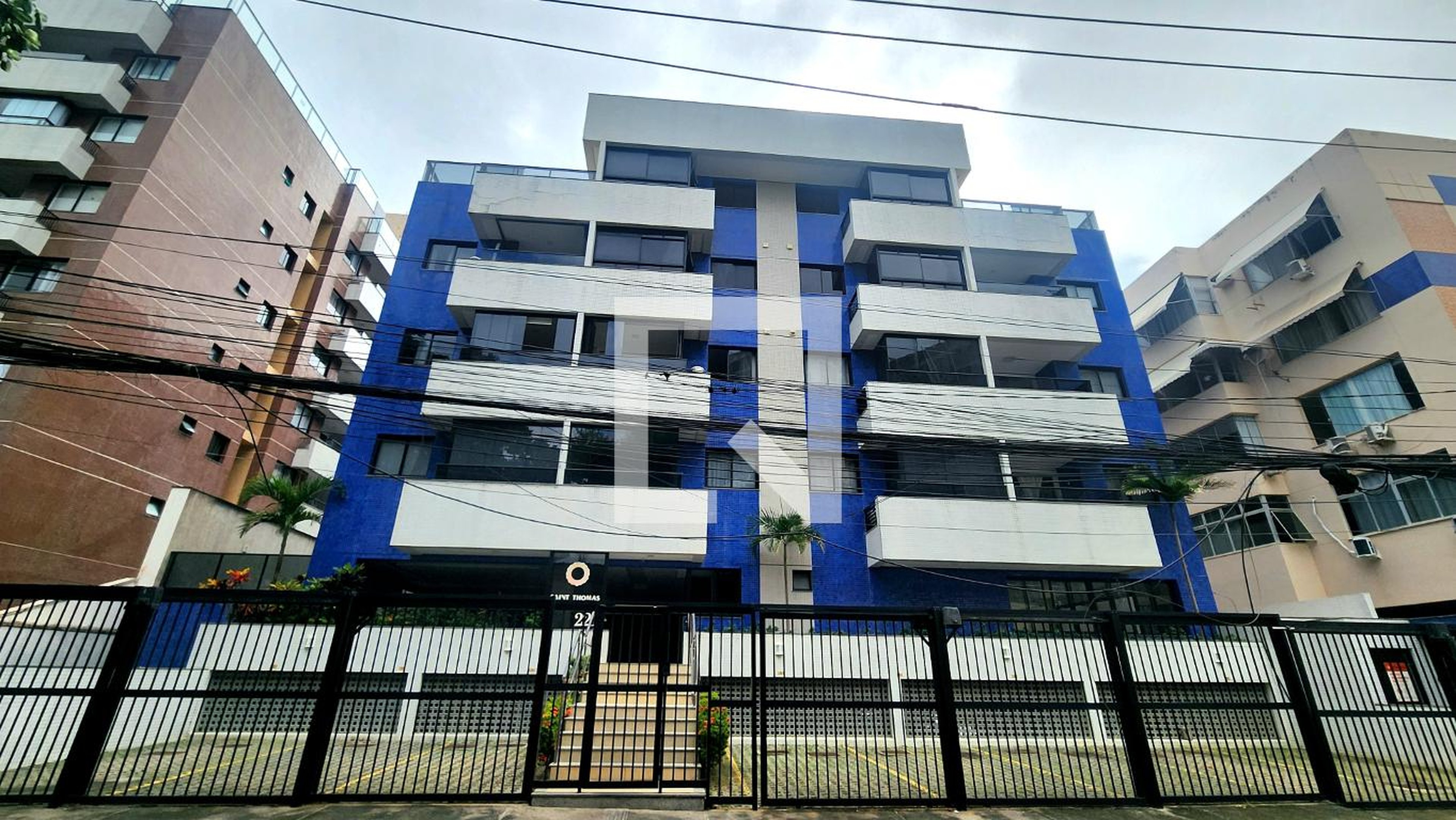 Fachada Condomínio Saint Thomas Residence