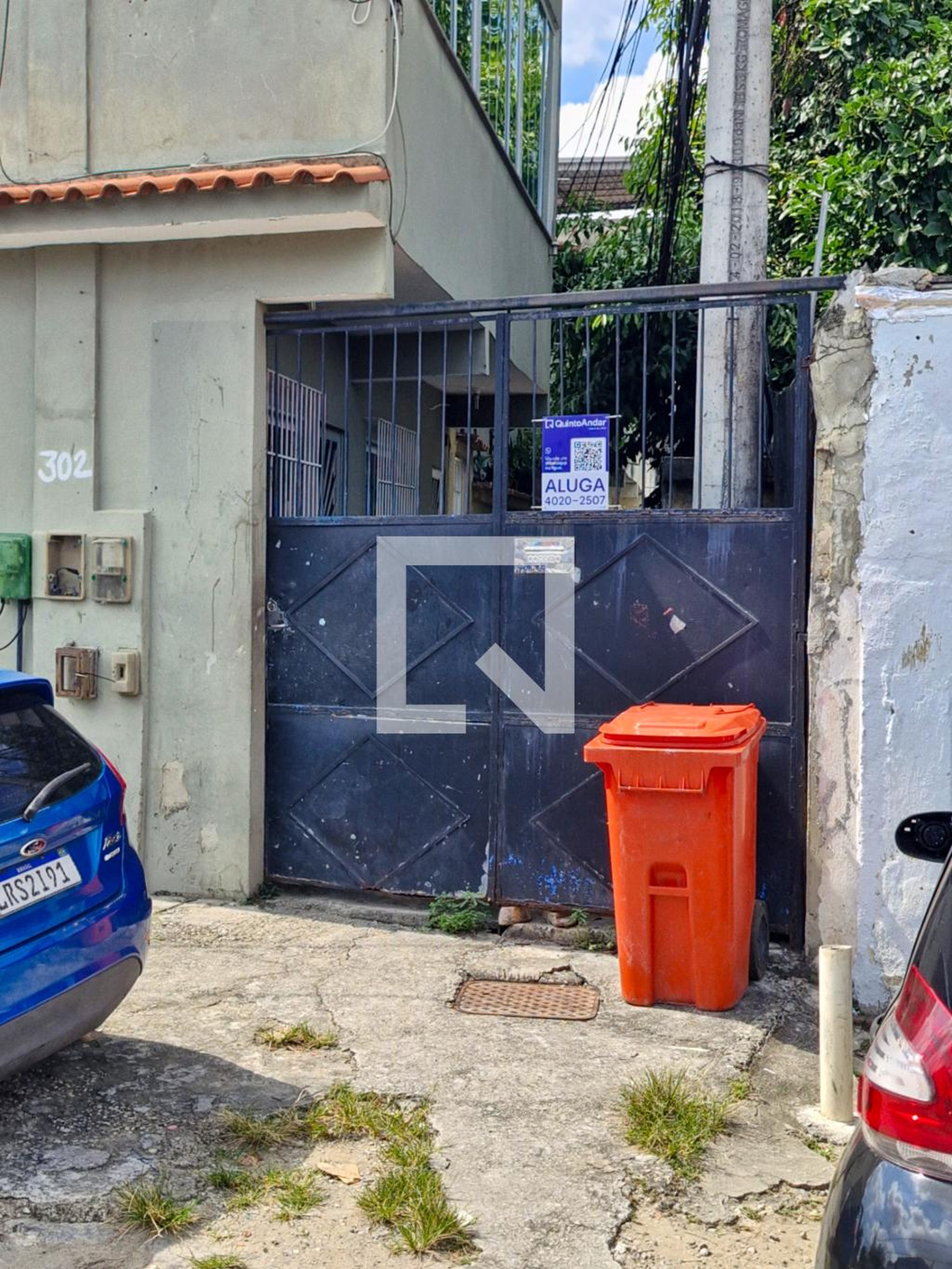 Fachada Condomínio em Rua Andaluzia, 302