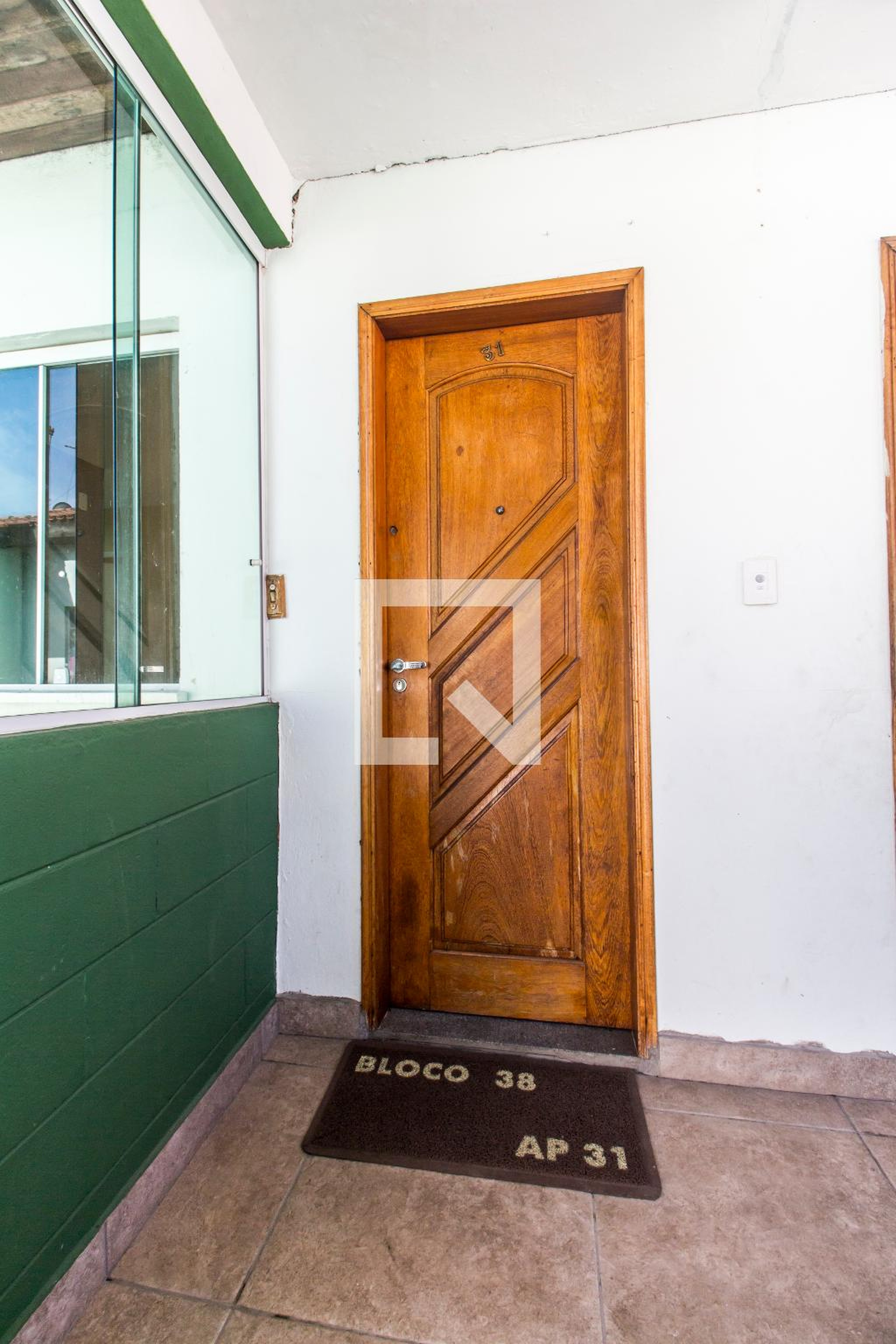 Entrada Condomínio em Avenida Marginal Direita, 0