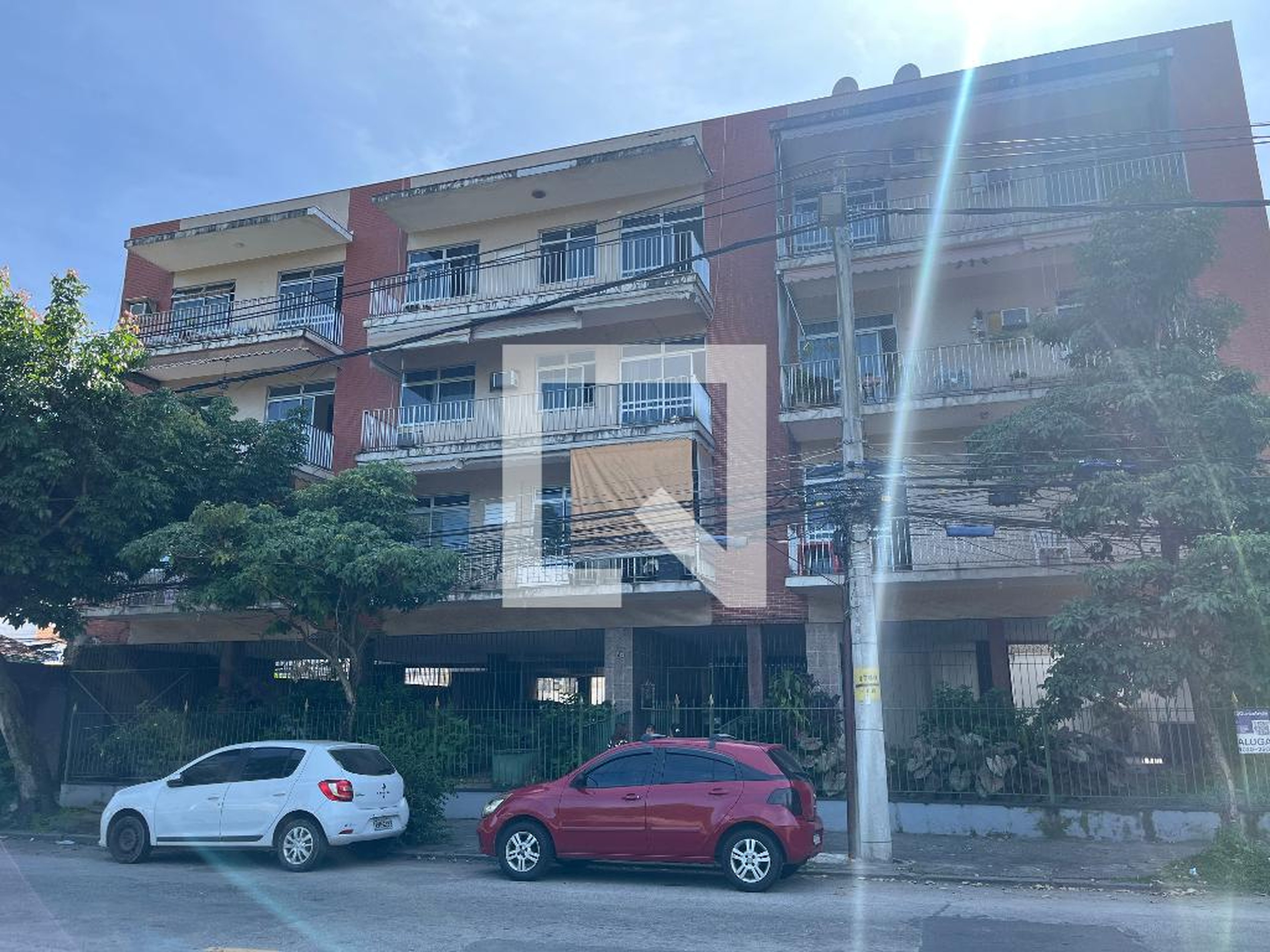 Fachada Condomínio em Estrada do Rio Jequiá, 76