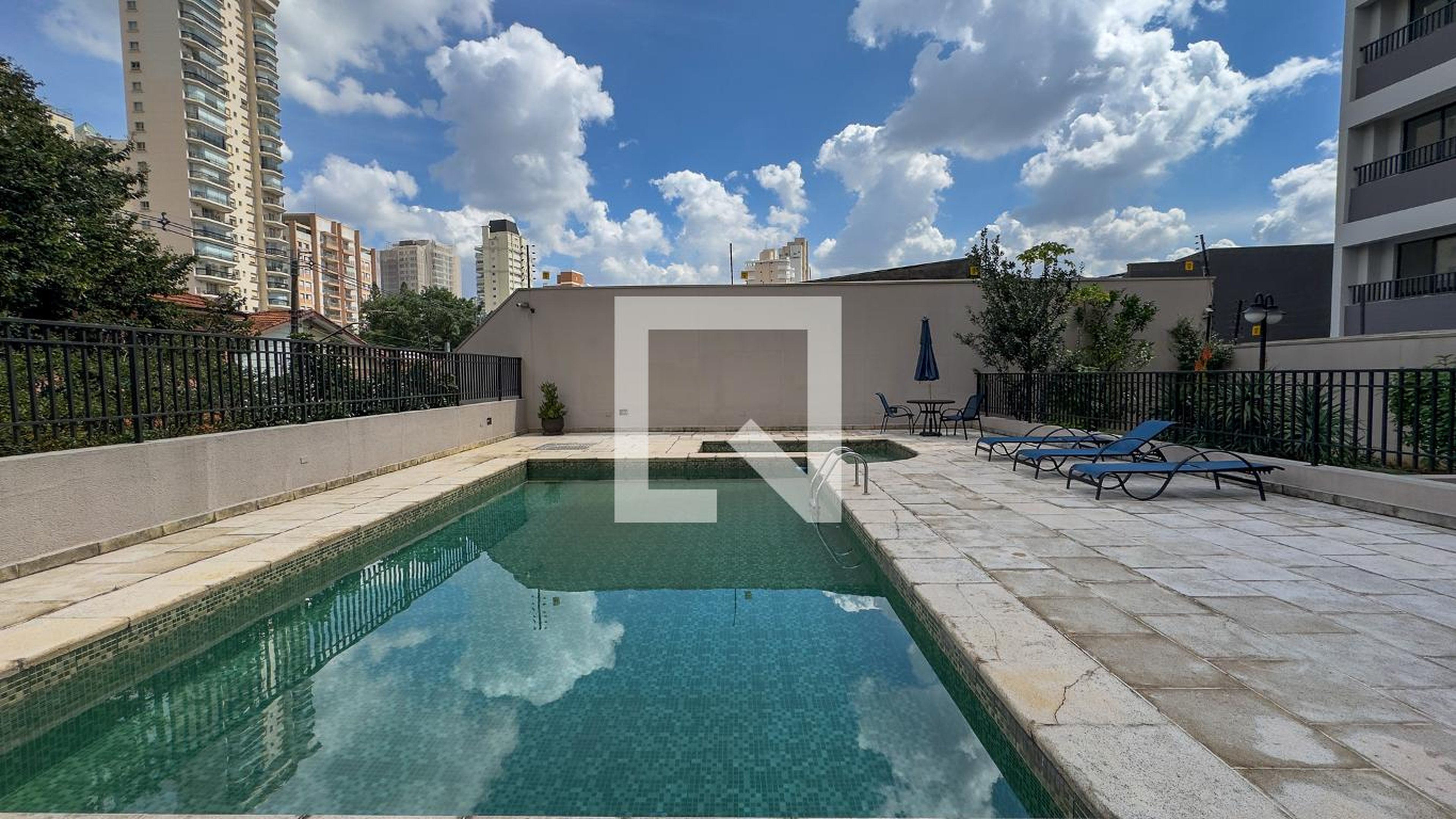 Piscina - Victória Edifício