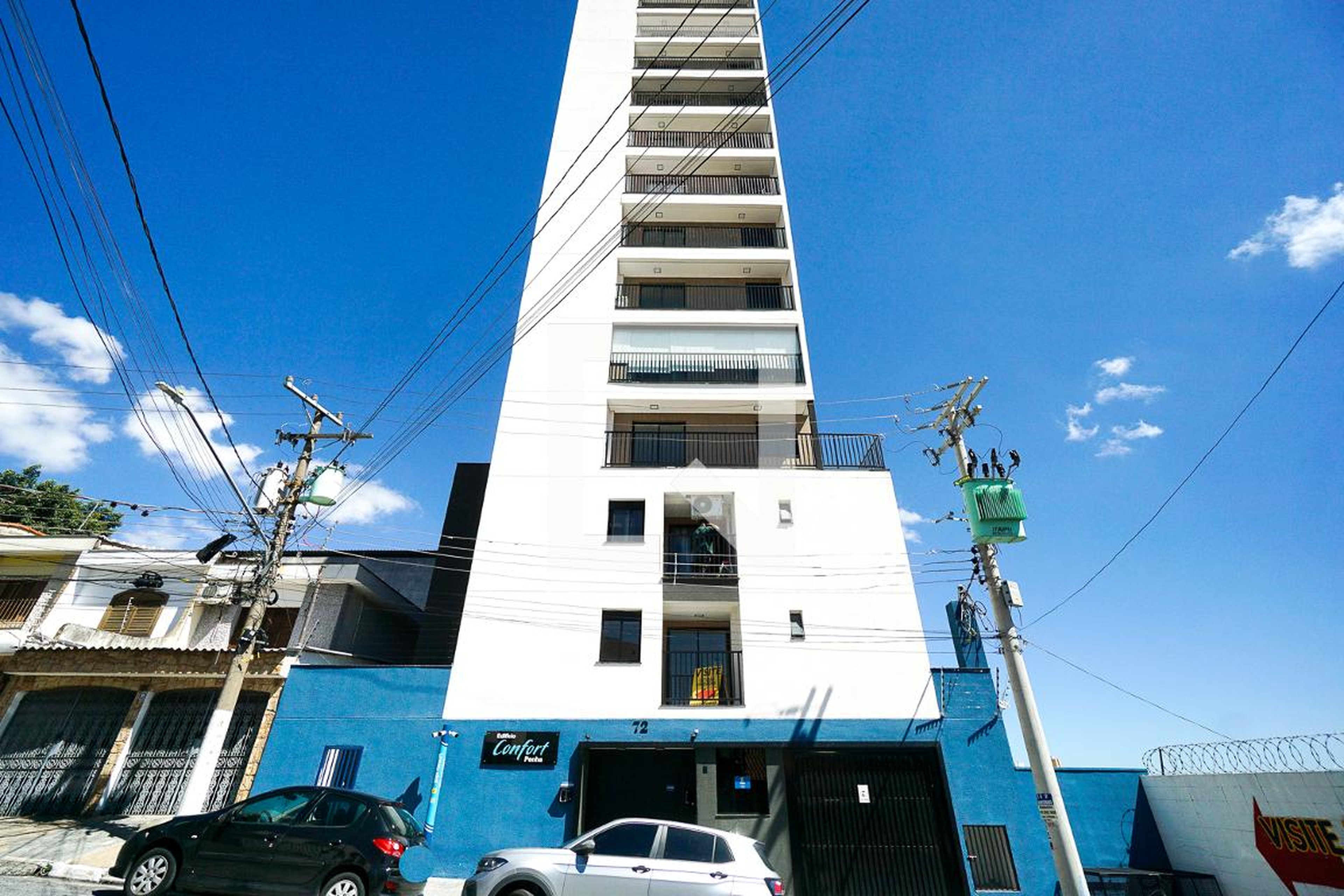 Fachada Edifício Confort Penha