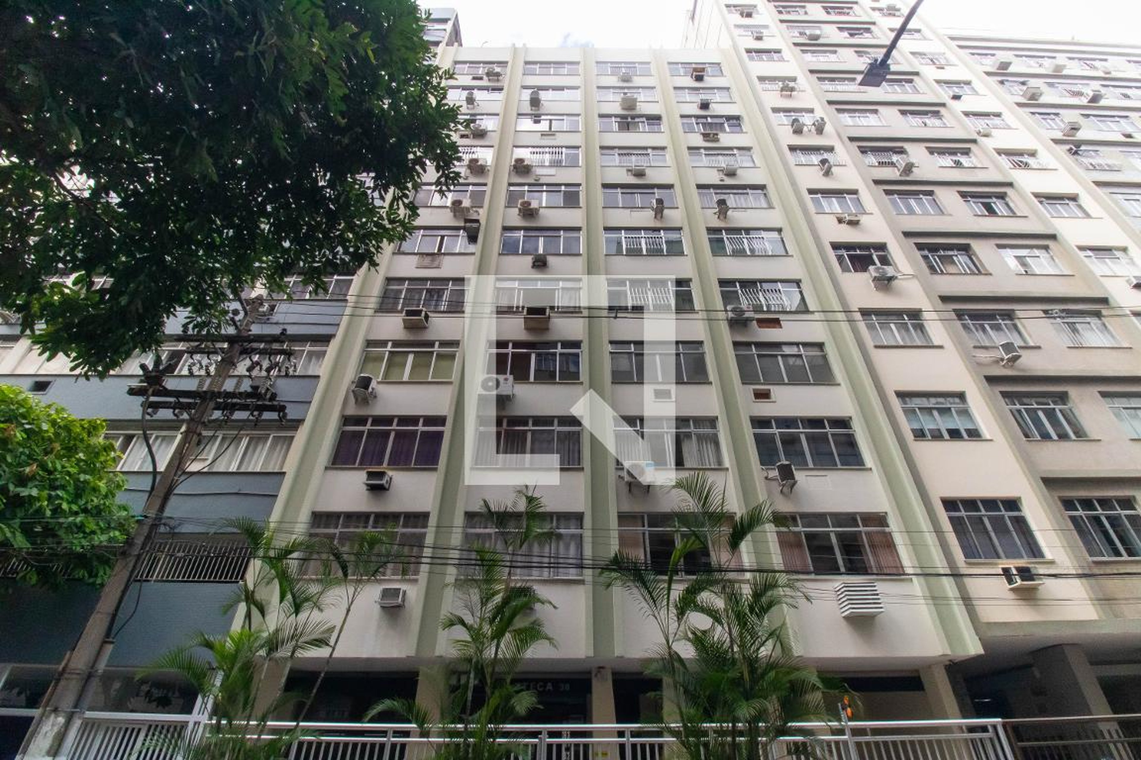 Fachada Condomínio Azteca