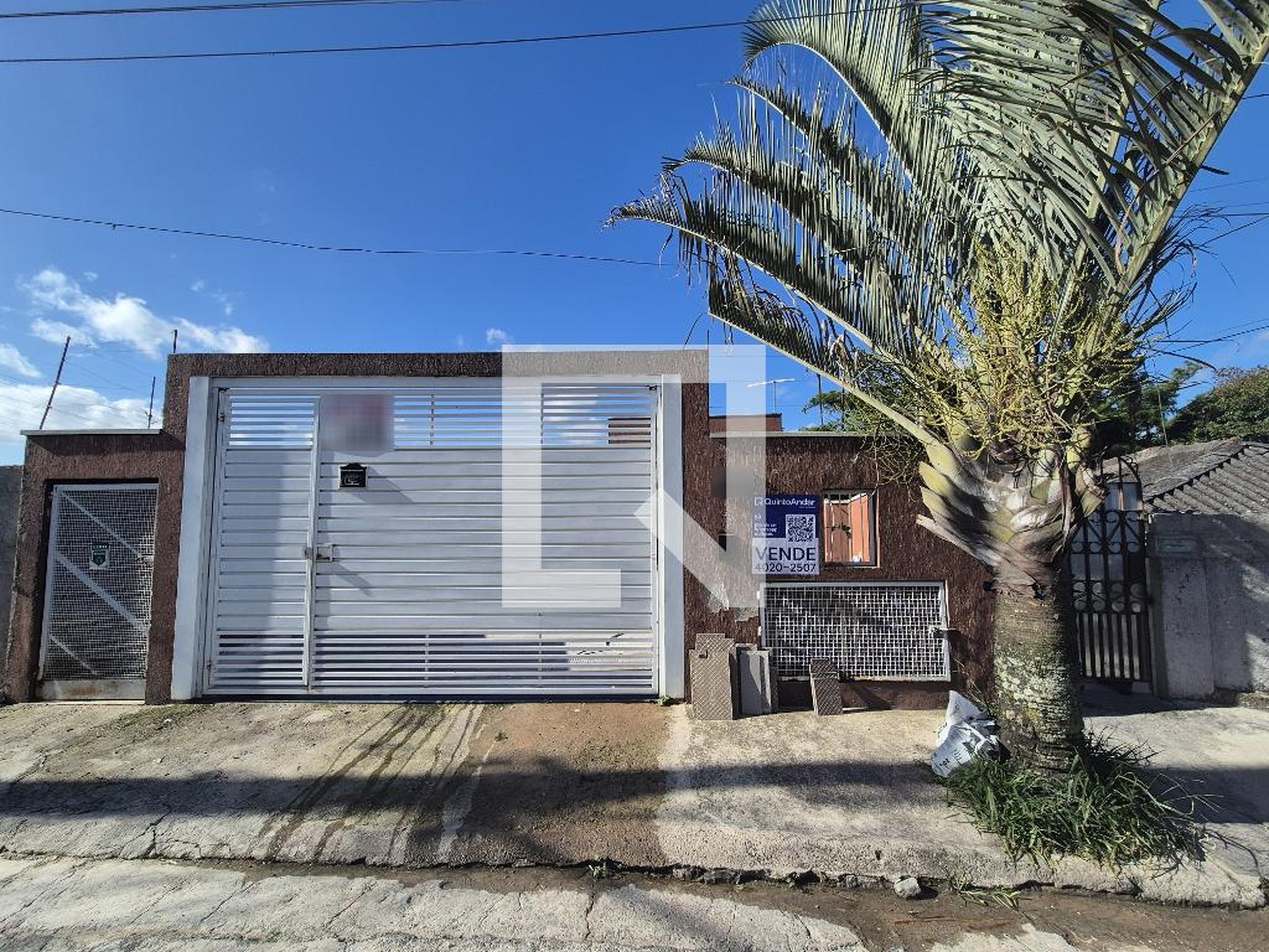 Fachada Condomínio em Rua Odorinda, 199