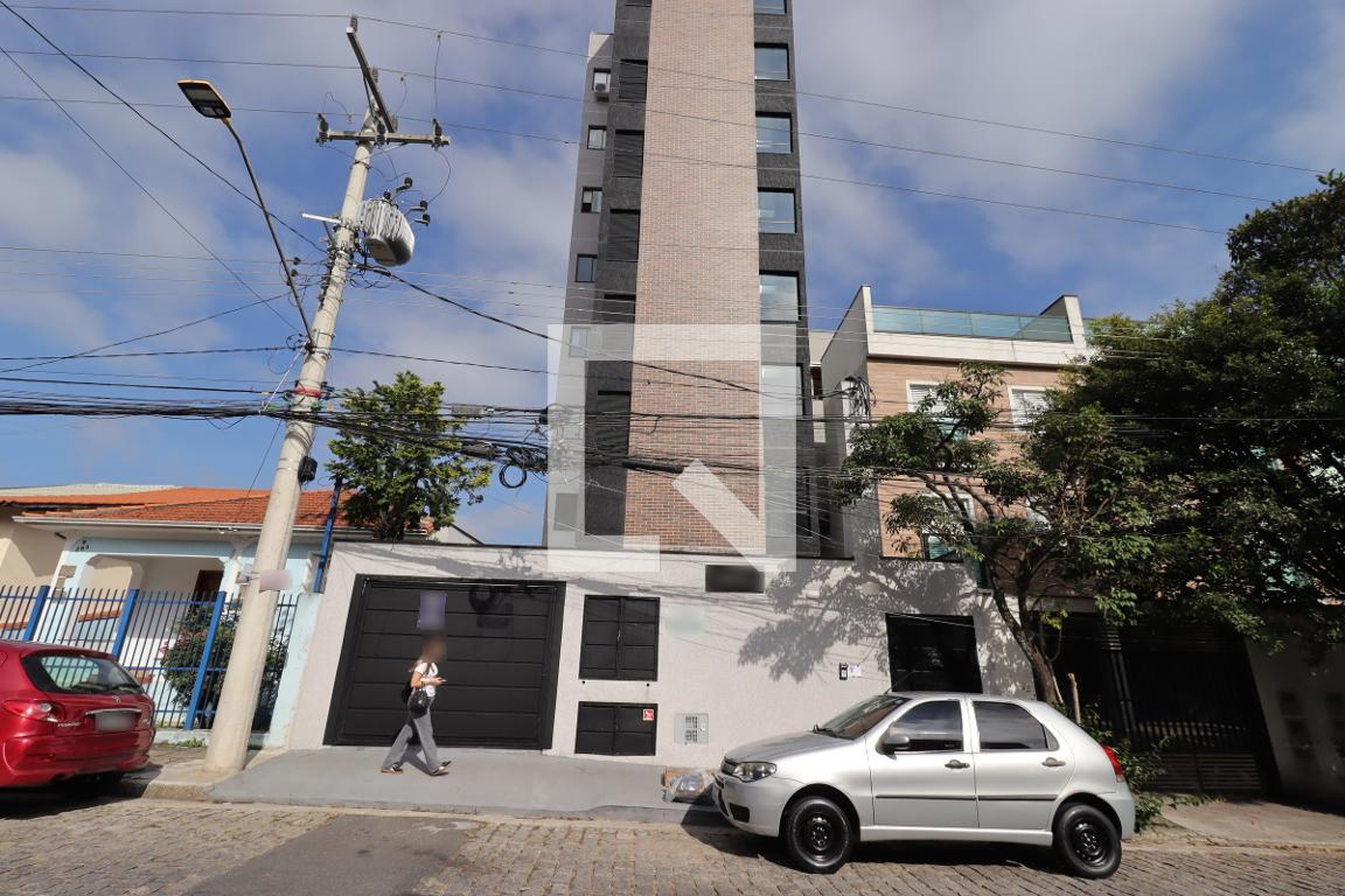 Fachada Condomínio em Rua Santa Adélia, 295
