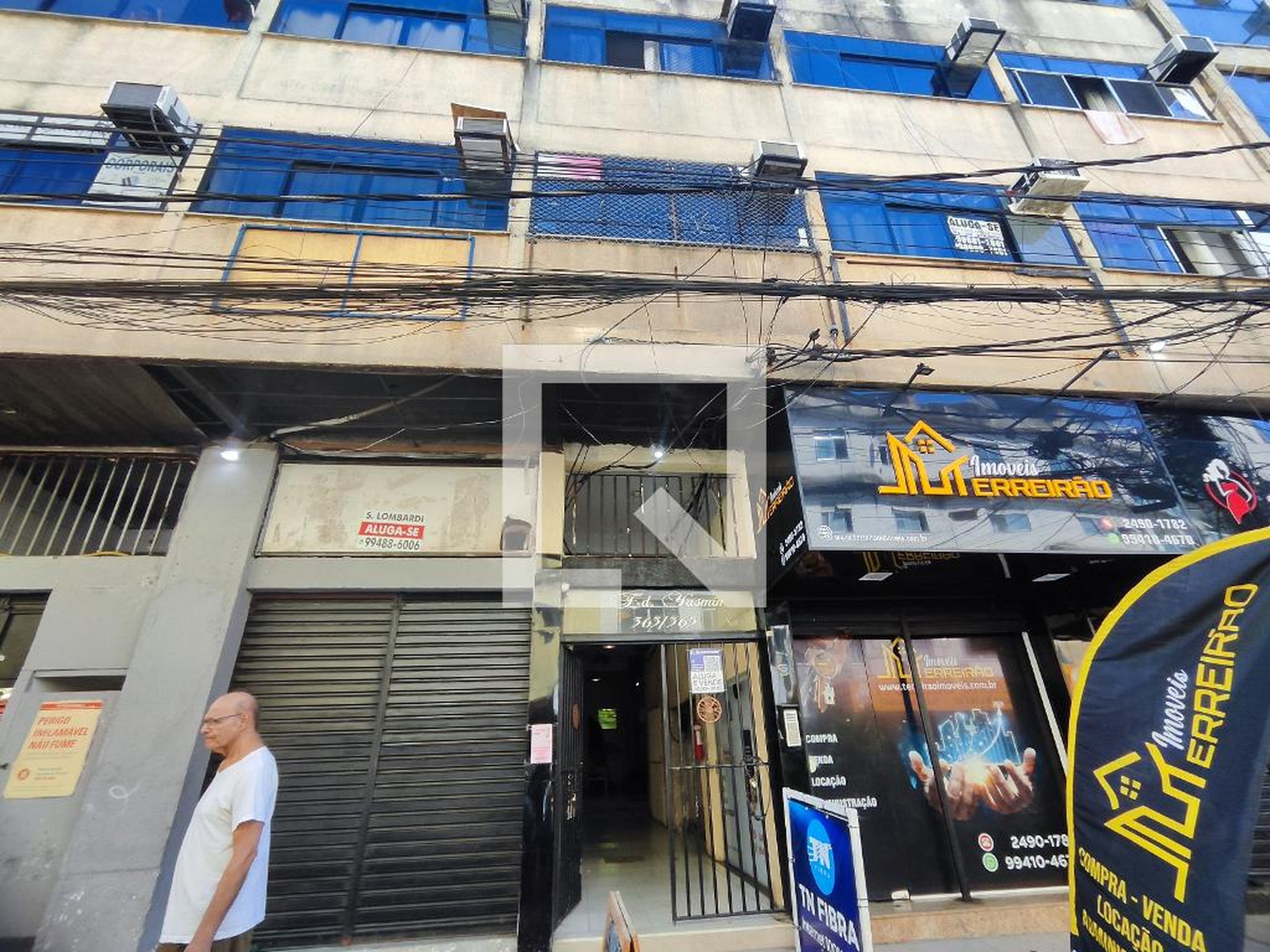 Fachada Condomínio Edfício Yasmin