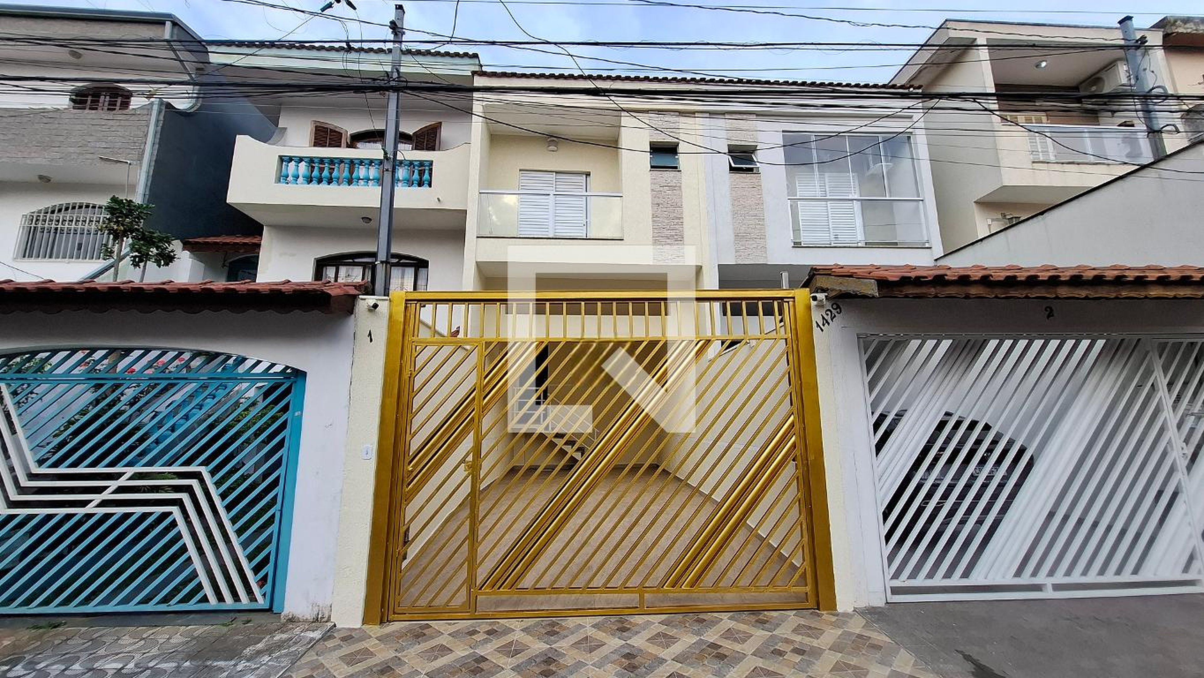 Fachada Condomínio em Rua Lupércio de Miranda, 1429