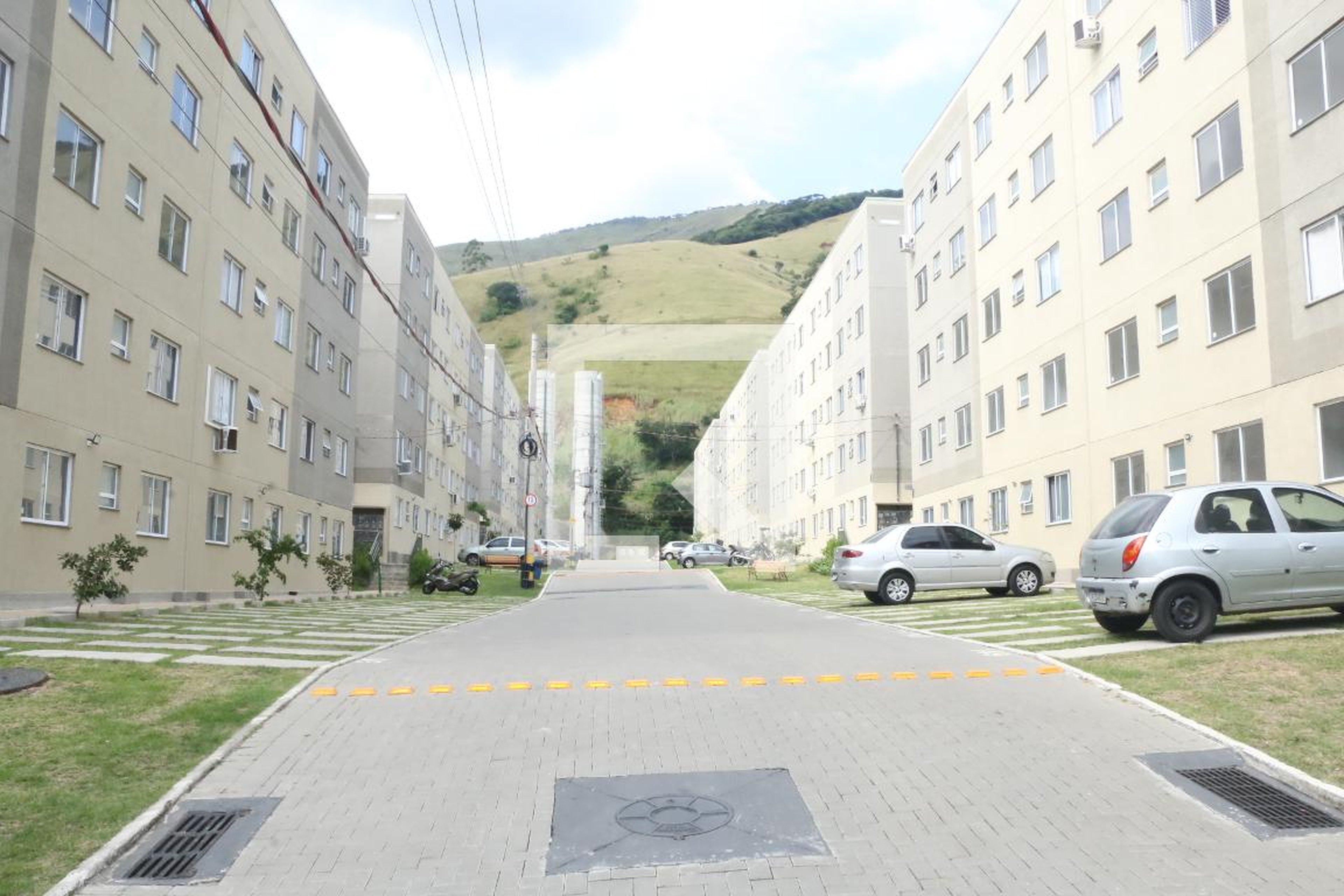 Condomínio - Residencial Morada da Colina