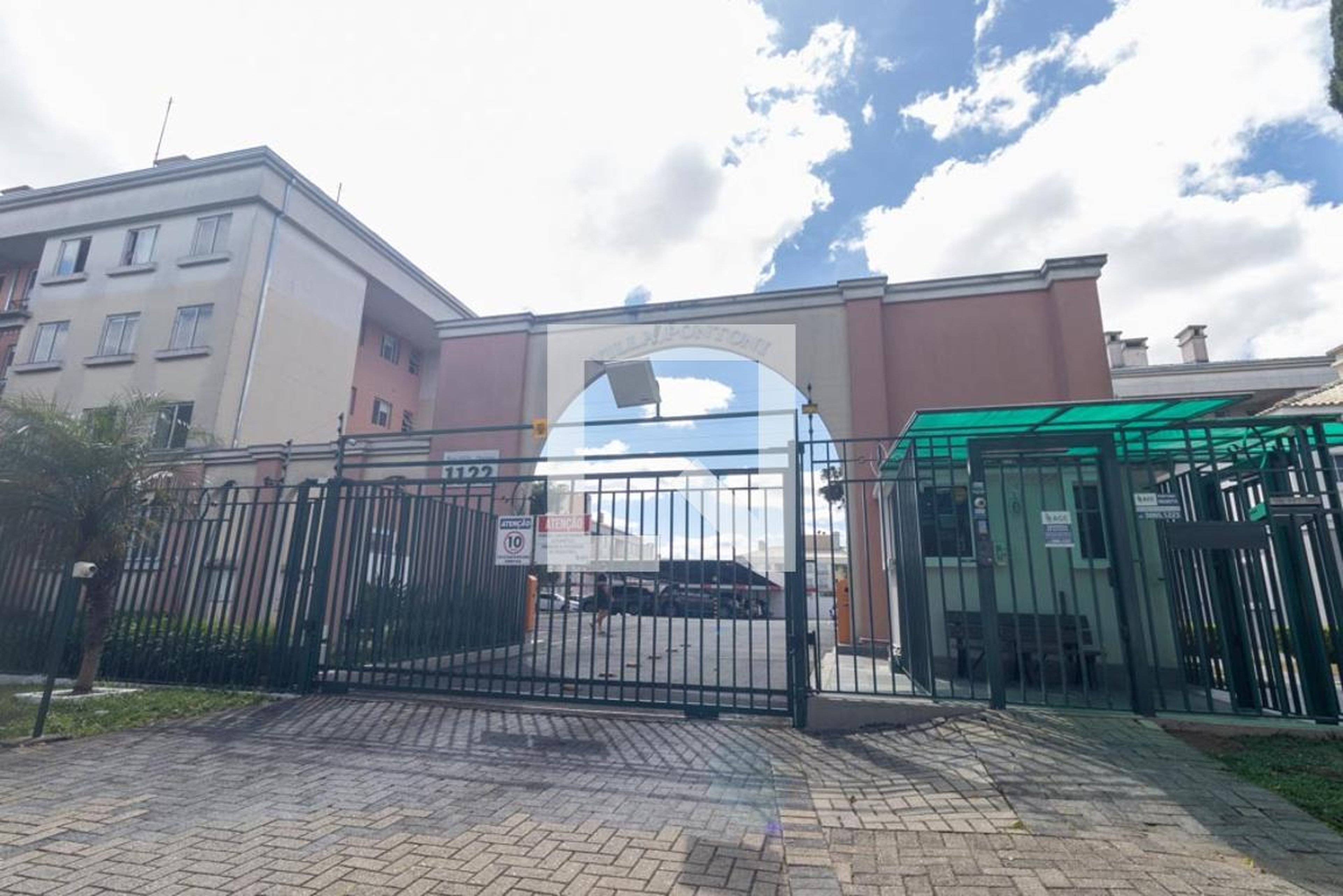 Fachada Condomínio Villa Ponto O
