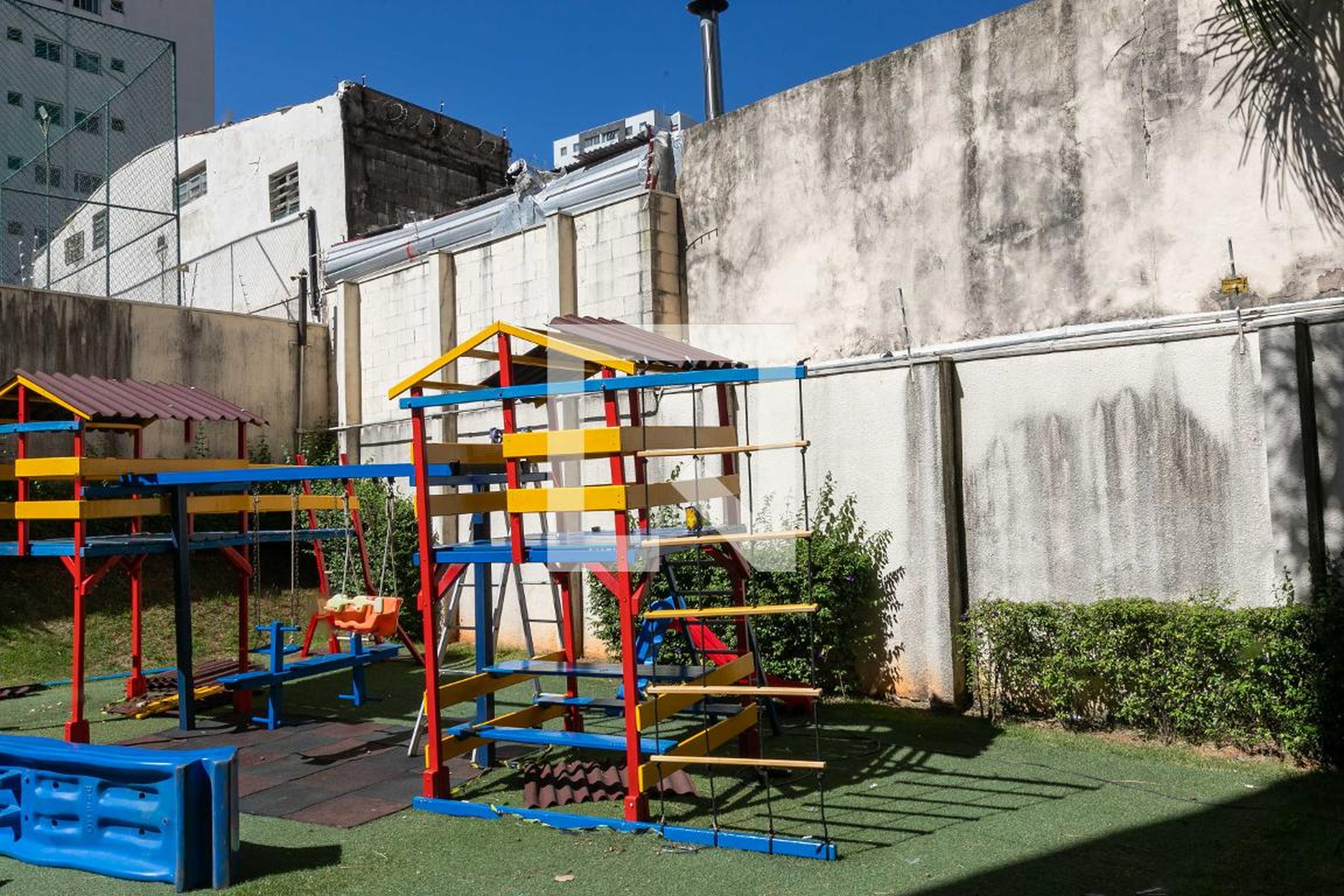 PLAYGROUND - Torres do Bonfim