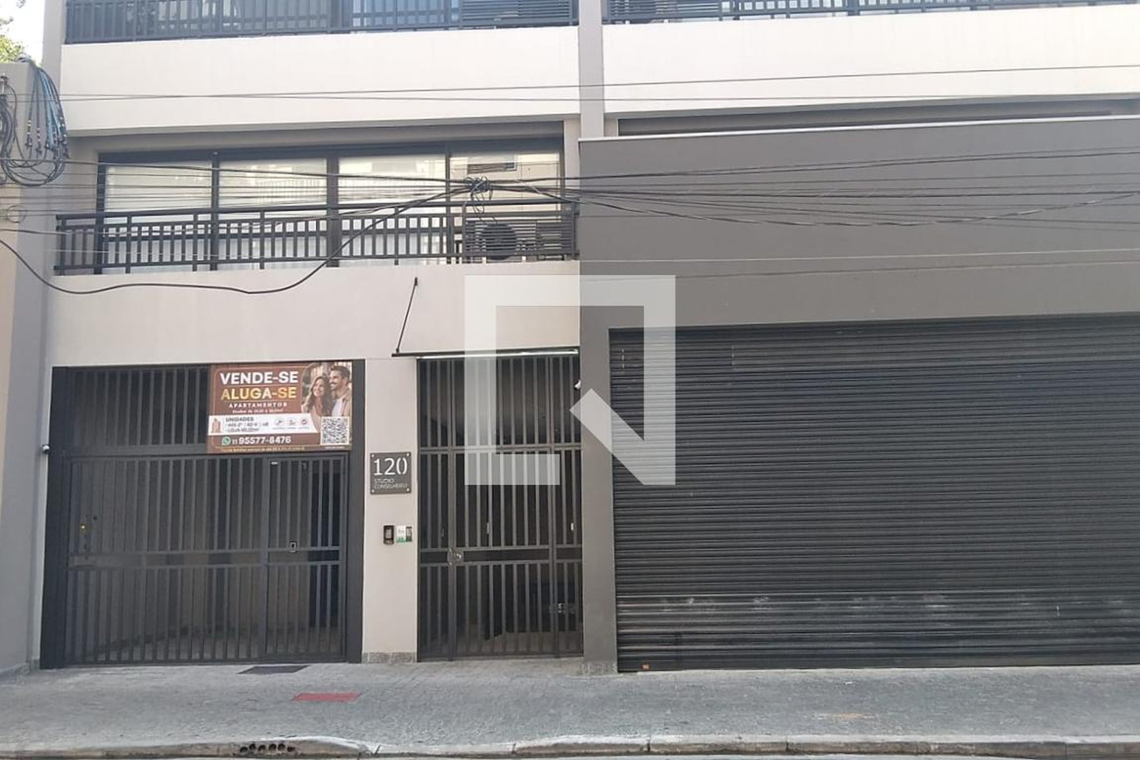 Fachada Condomínio em Rua Conselheiro Moreira de Barros, 220