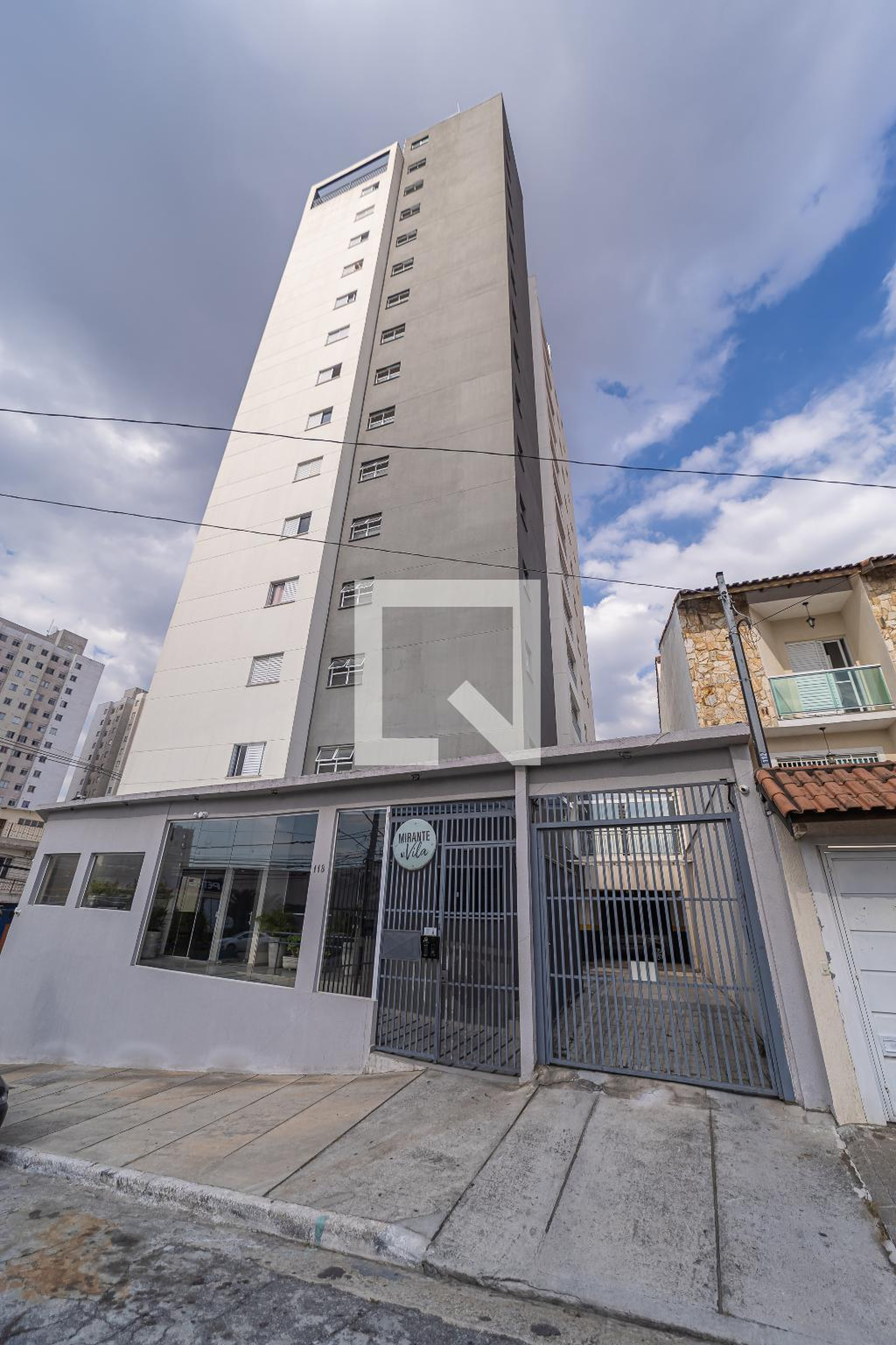 Fachada Condomínio em Rua Carlos Maria Steimberg, 118