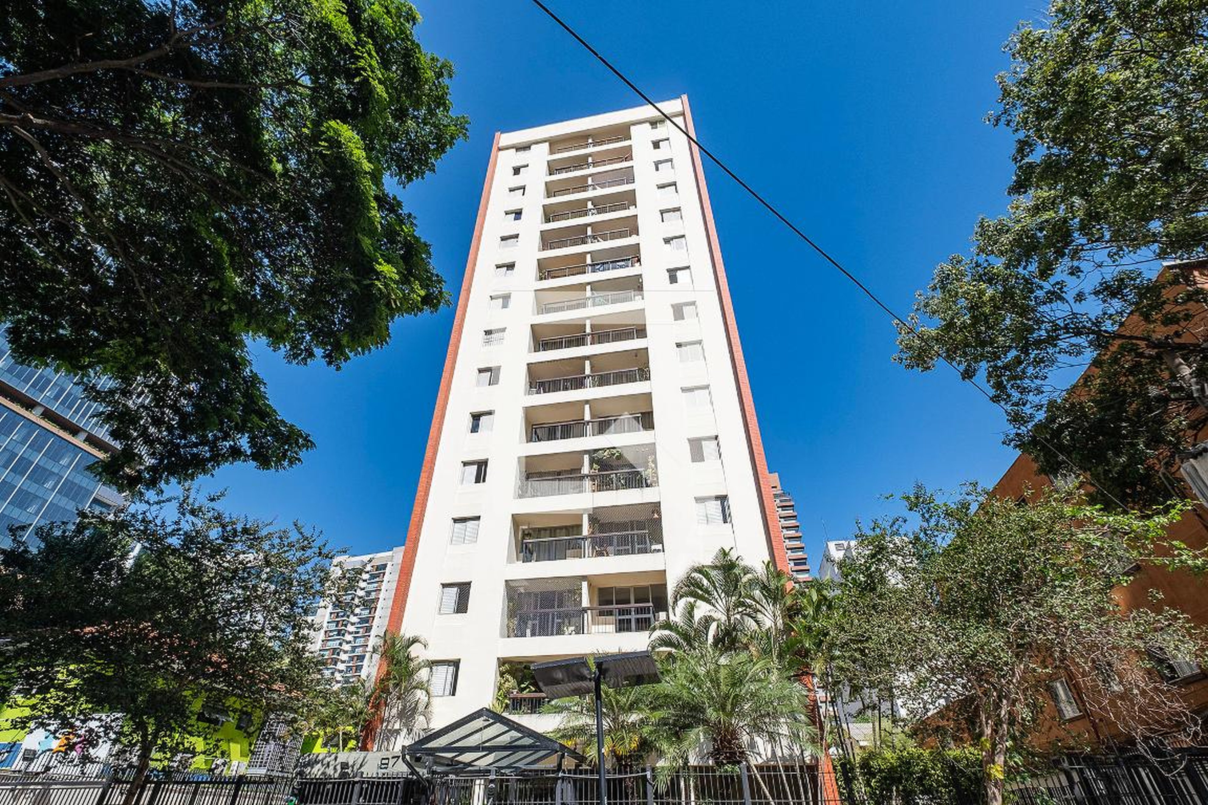 Fachada Condomínio Paço de Pinheiros