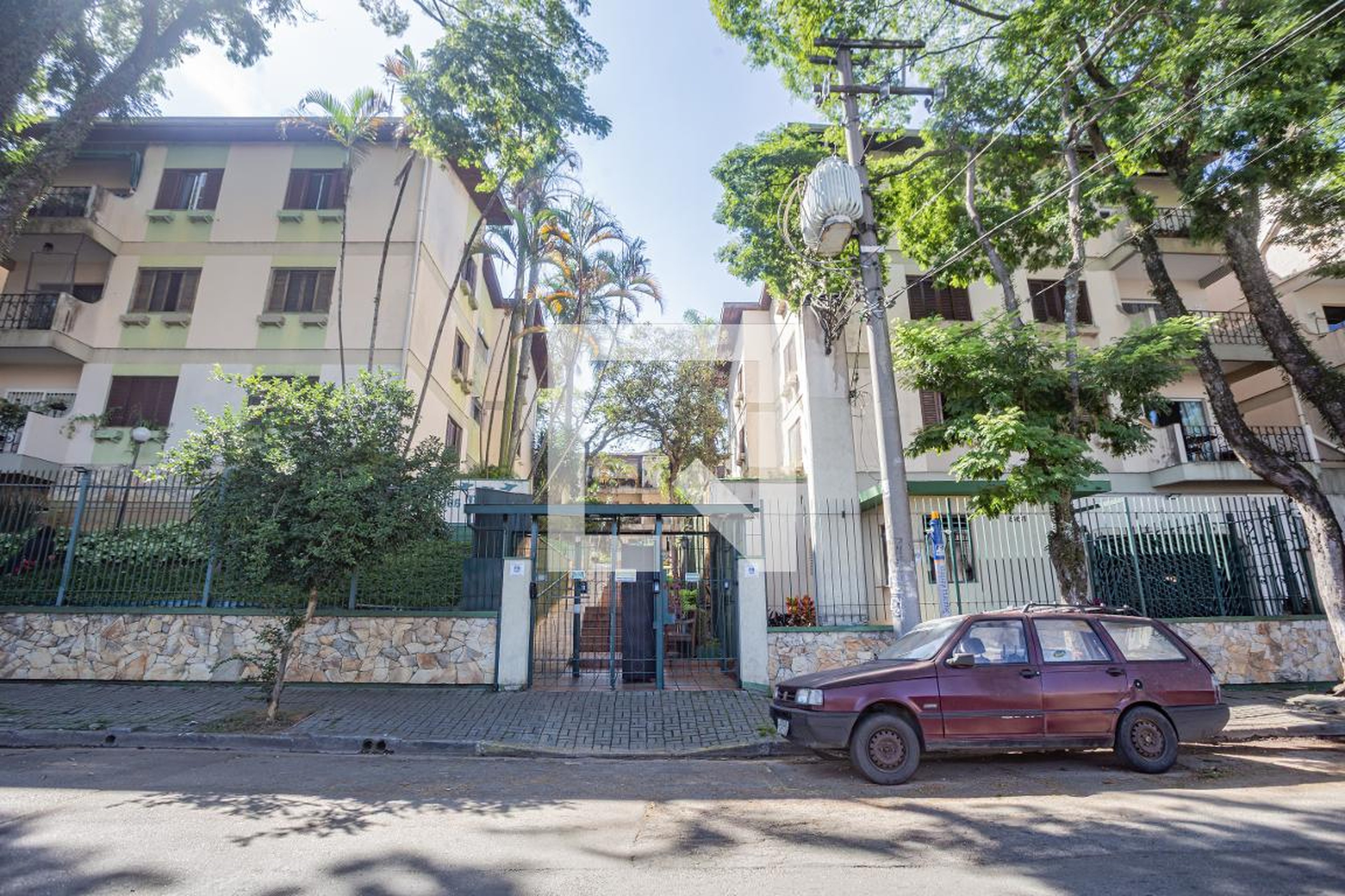 Fachada Edifício Praça Pássaros