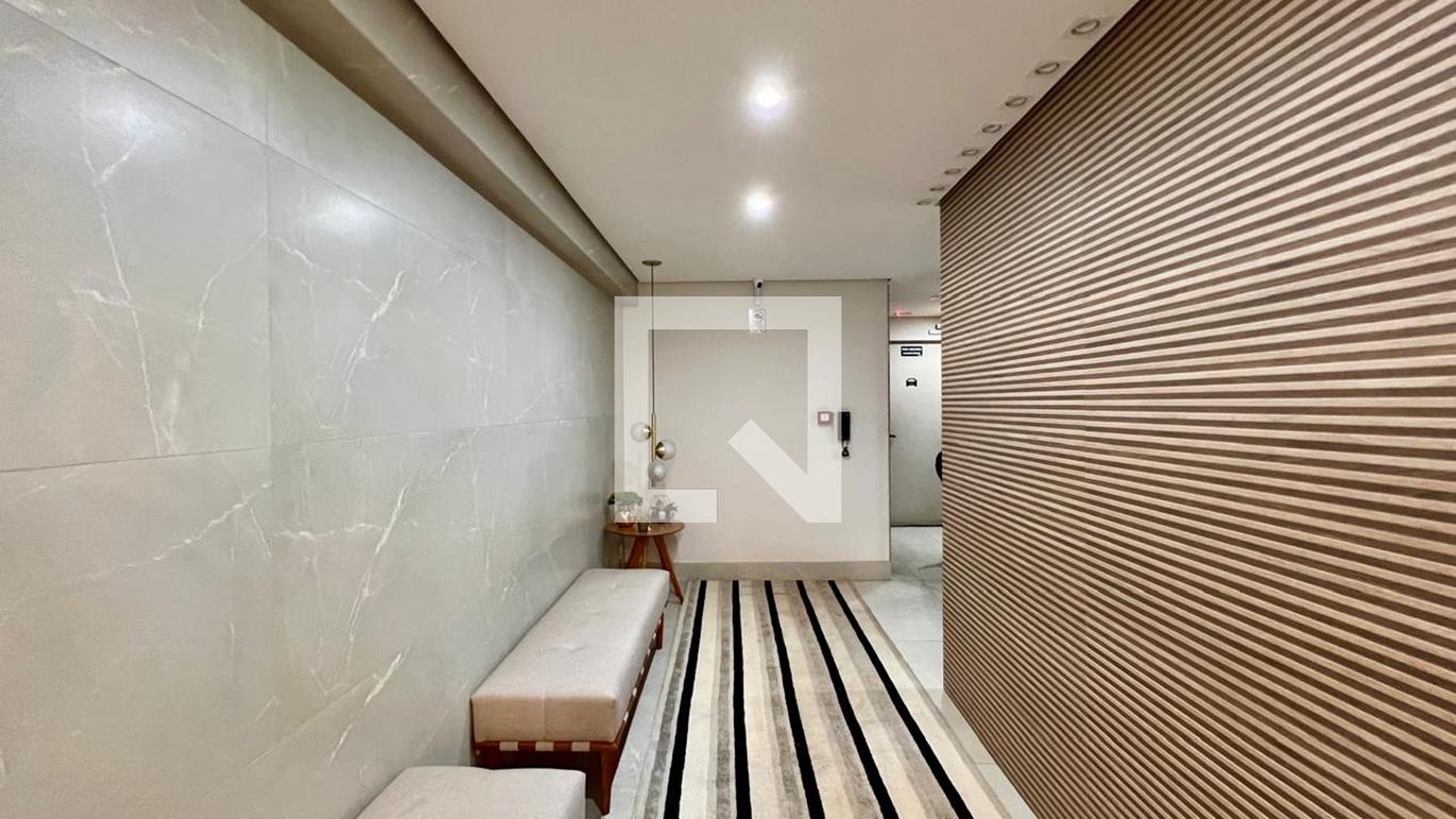 Hall de entrada - Edifício Condado de Coimbra