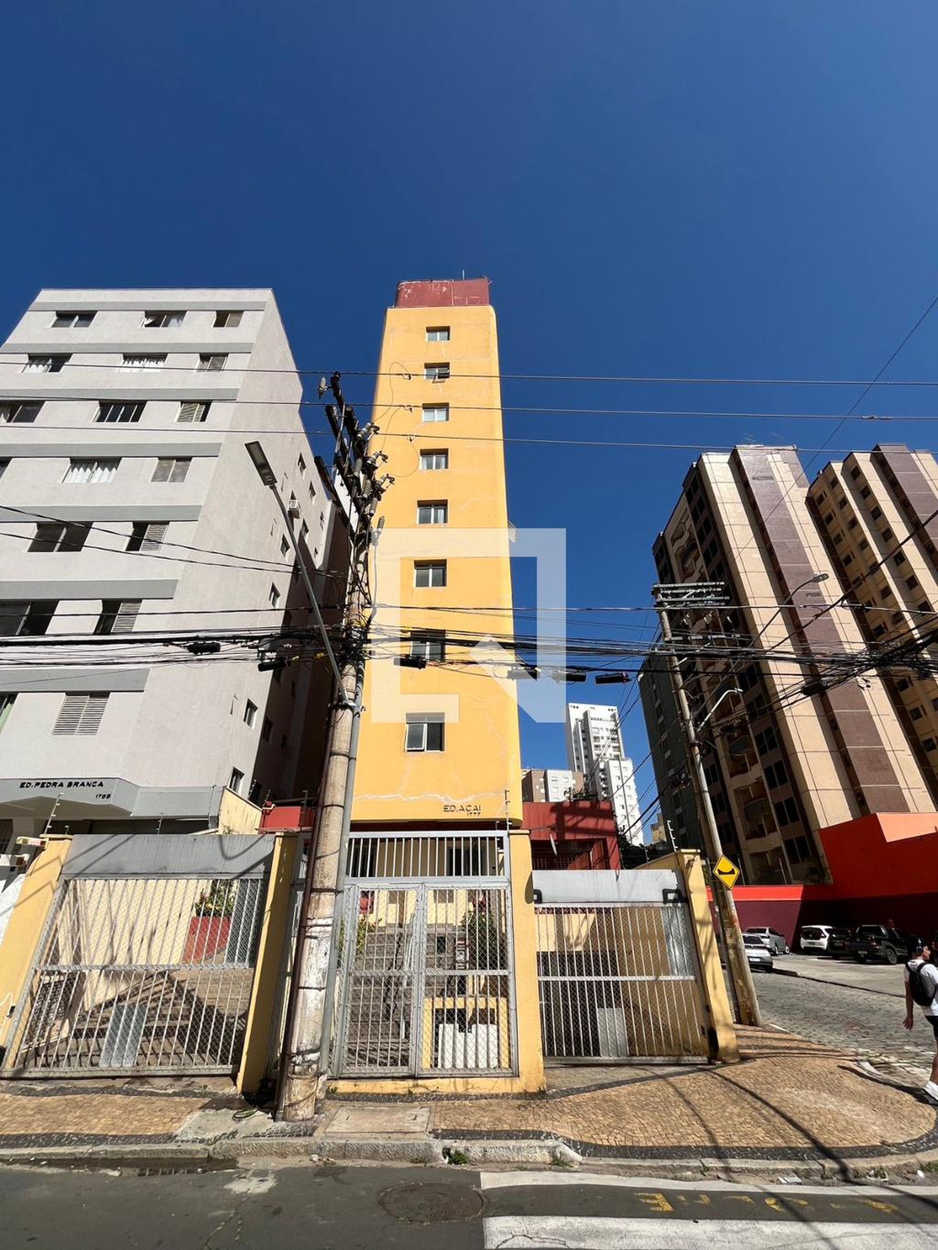 Fachada do Prédio Condomínio em Rua Doutor Quirino, 1777