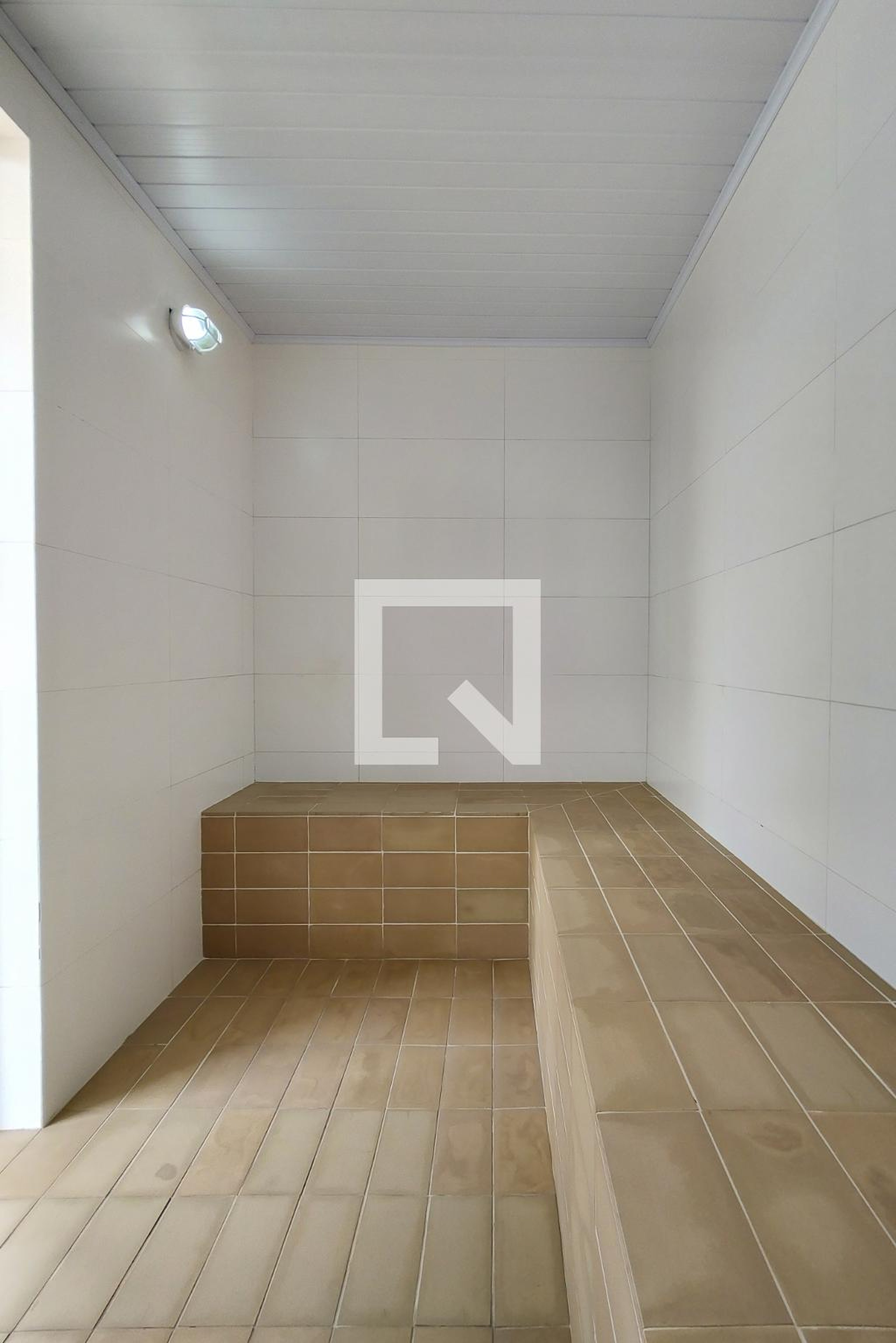 Sauna - Antonio Carvalho