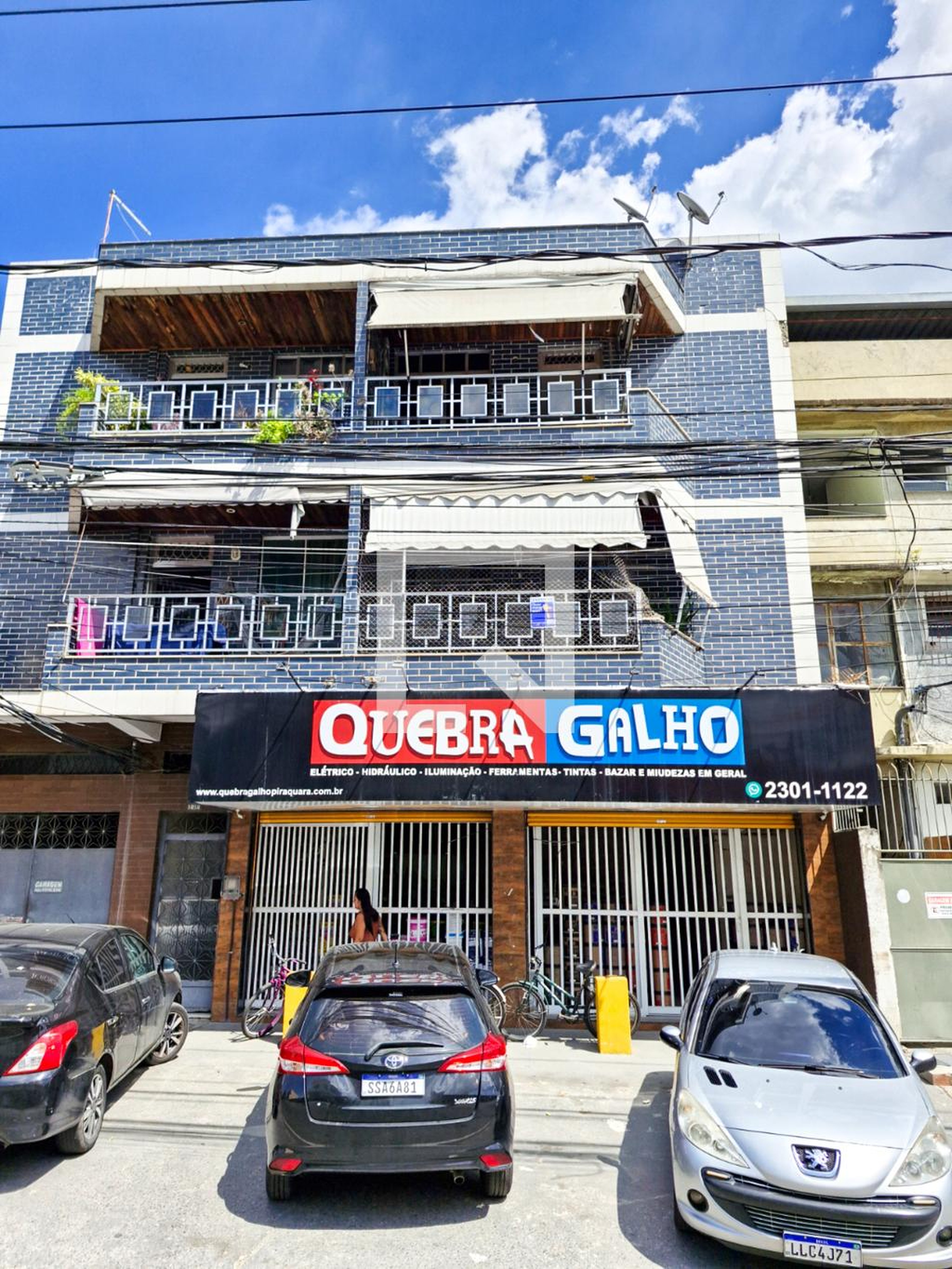Fachada Condomínio em Rua Piraquara, 1212