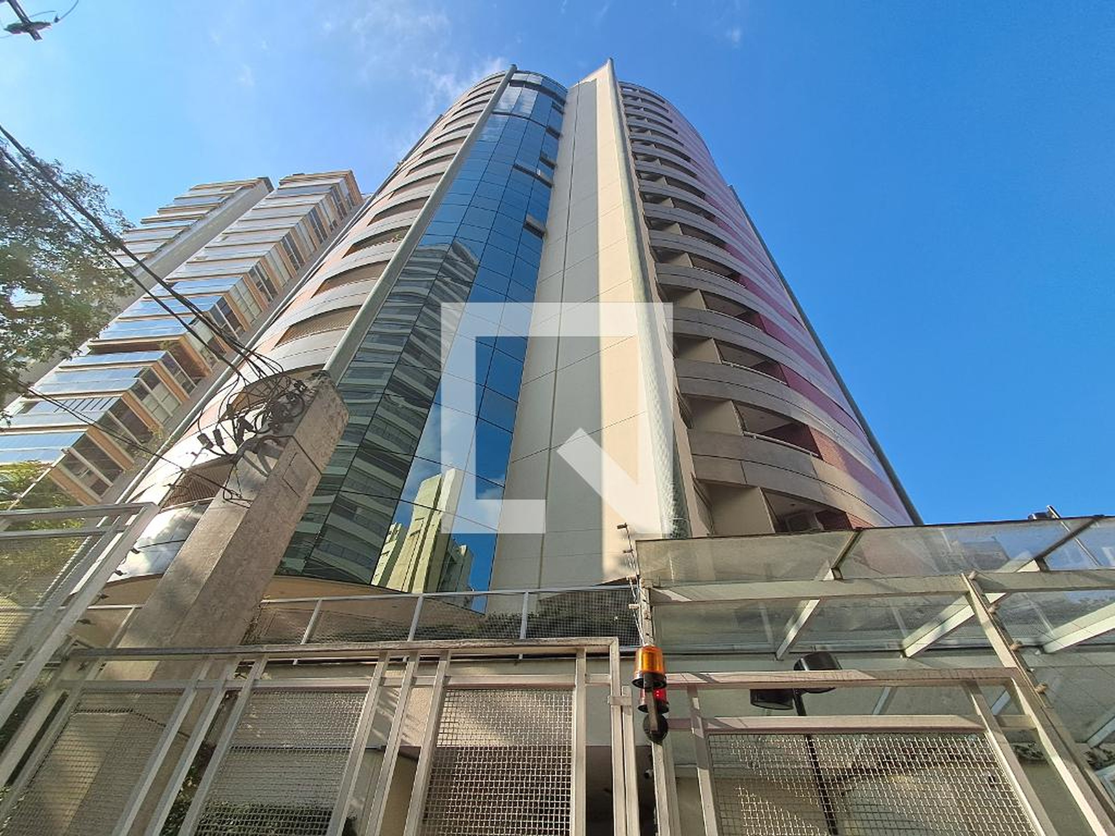 Fachada Condomínio Miró