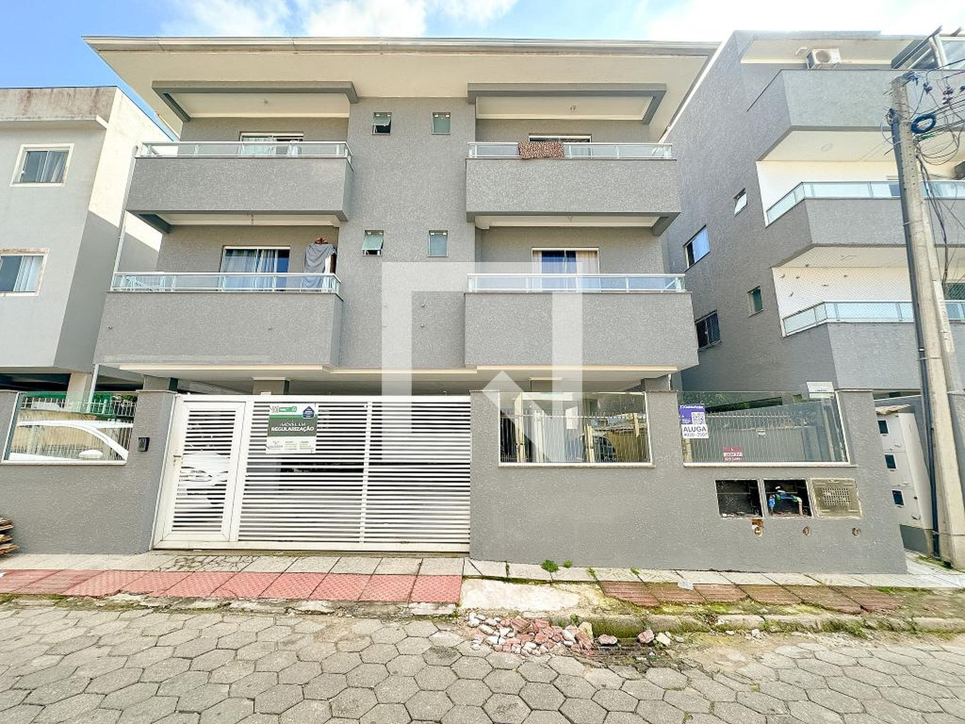 Fachada Residencial Tropical