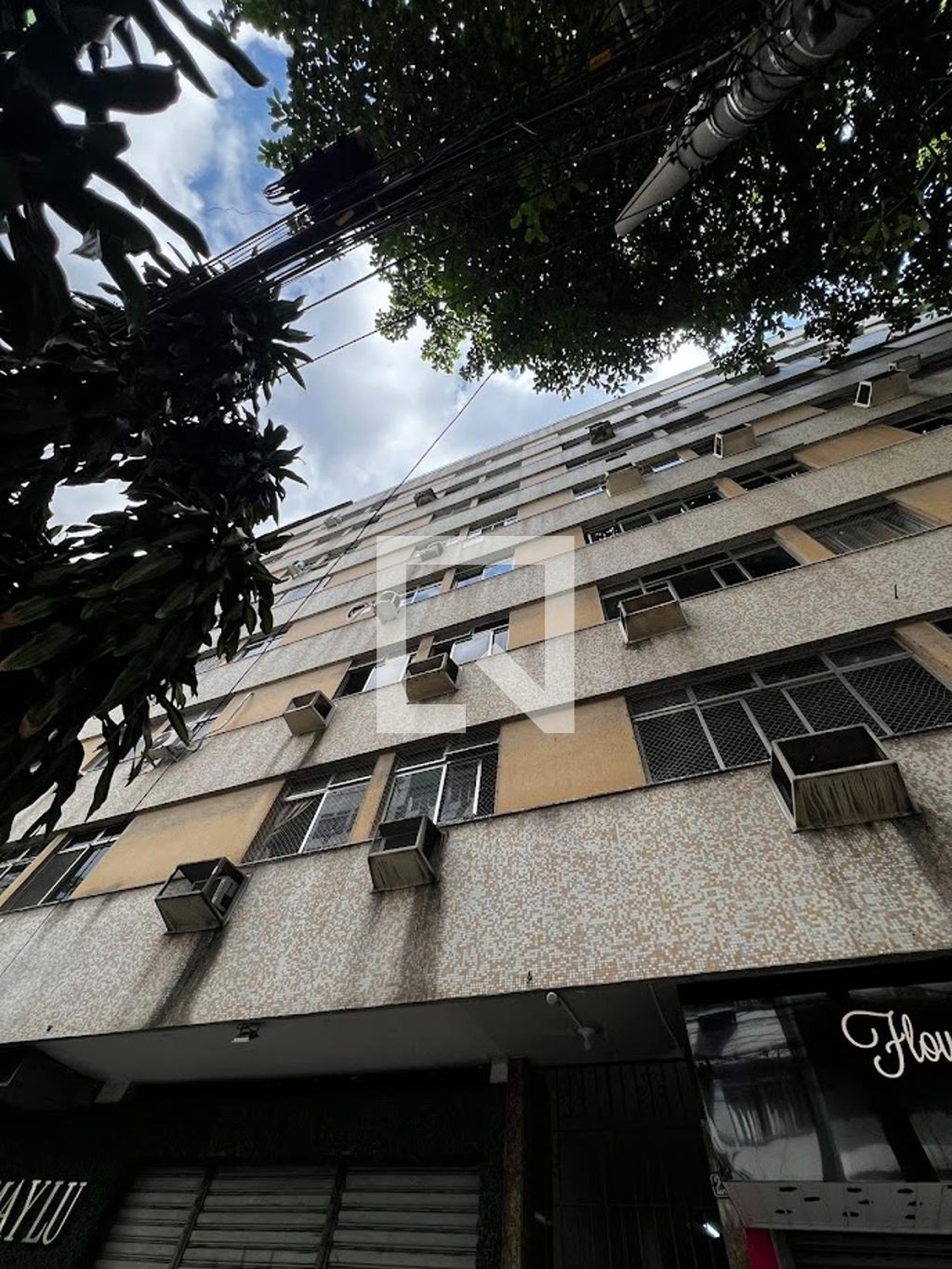 Fachada Edifício Esquilos