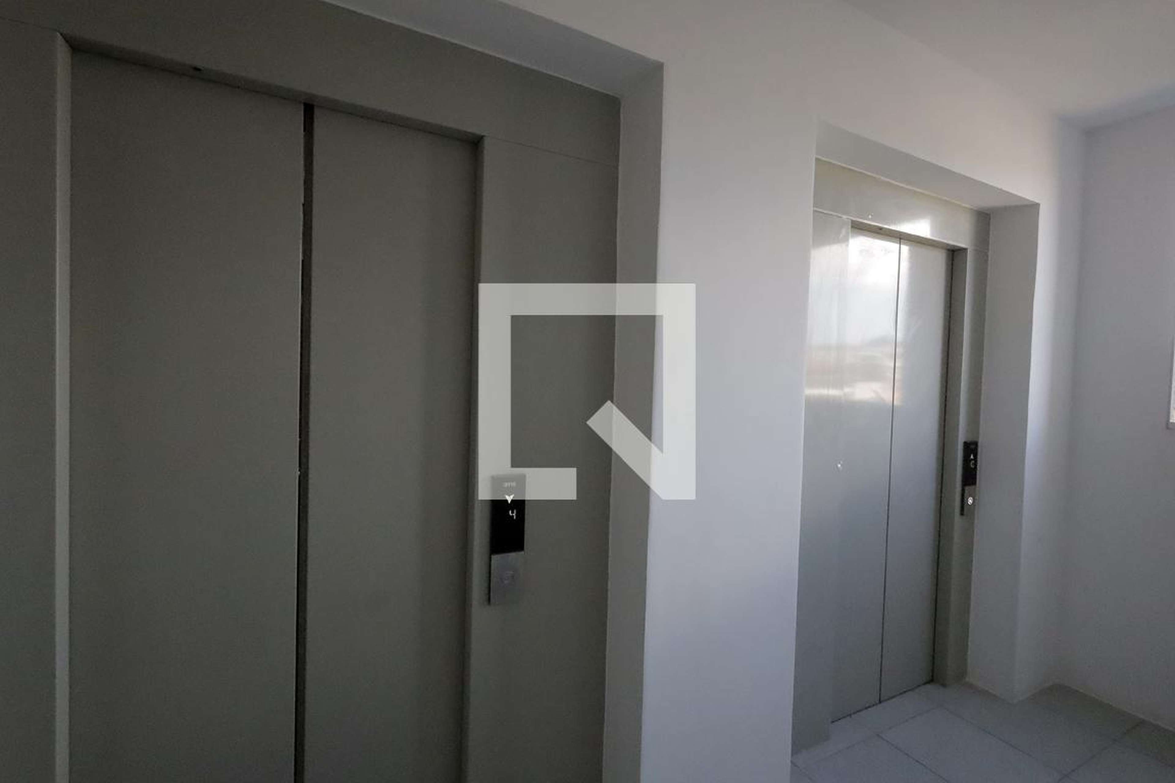 Elevador - Home I