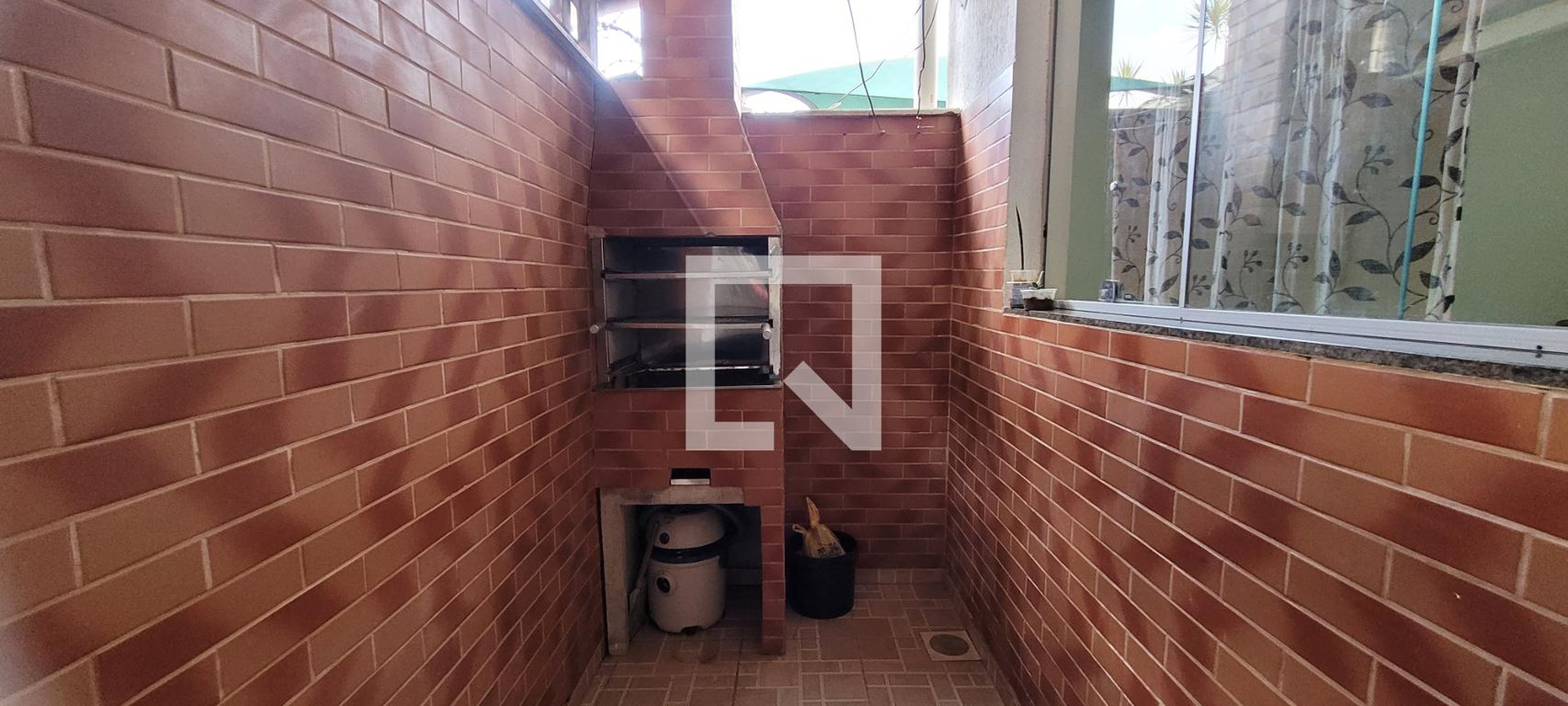 churrasqueira Condomínio em Avenida Ayrton Senna, 459